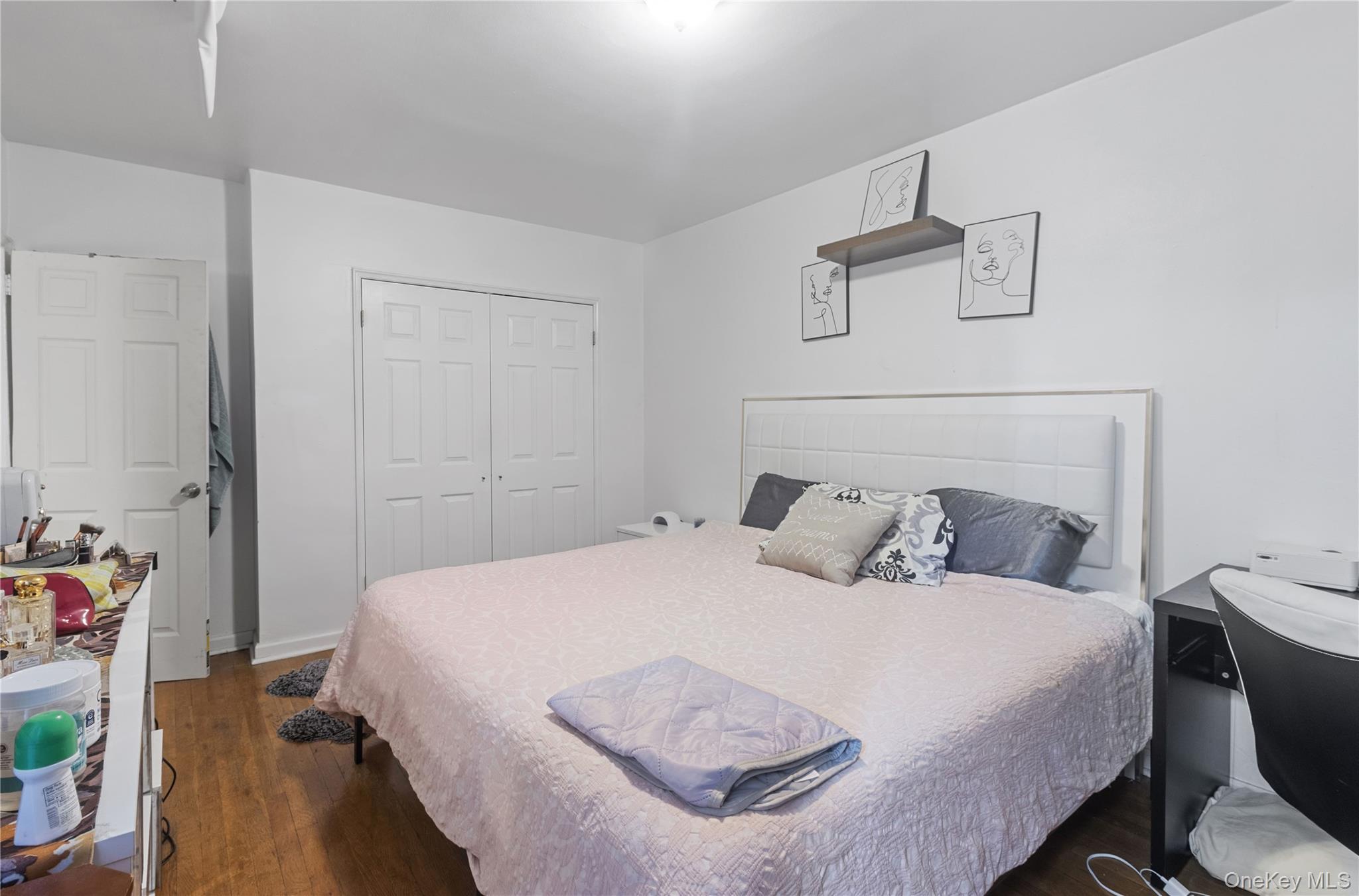 3299 Cambridge Avenue 6b Property Photo 7