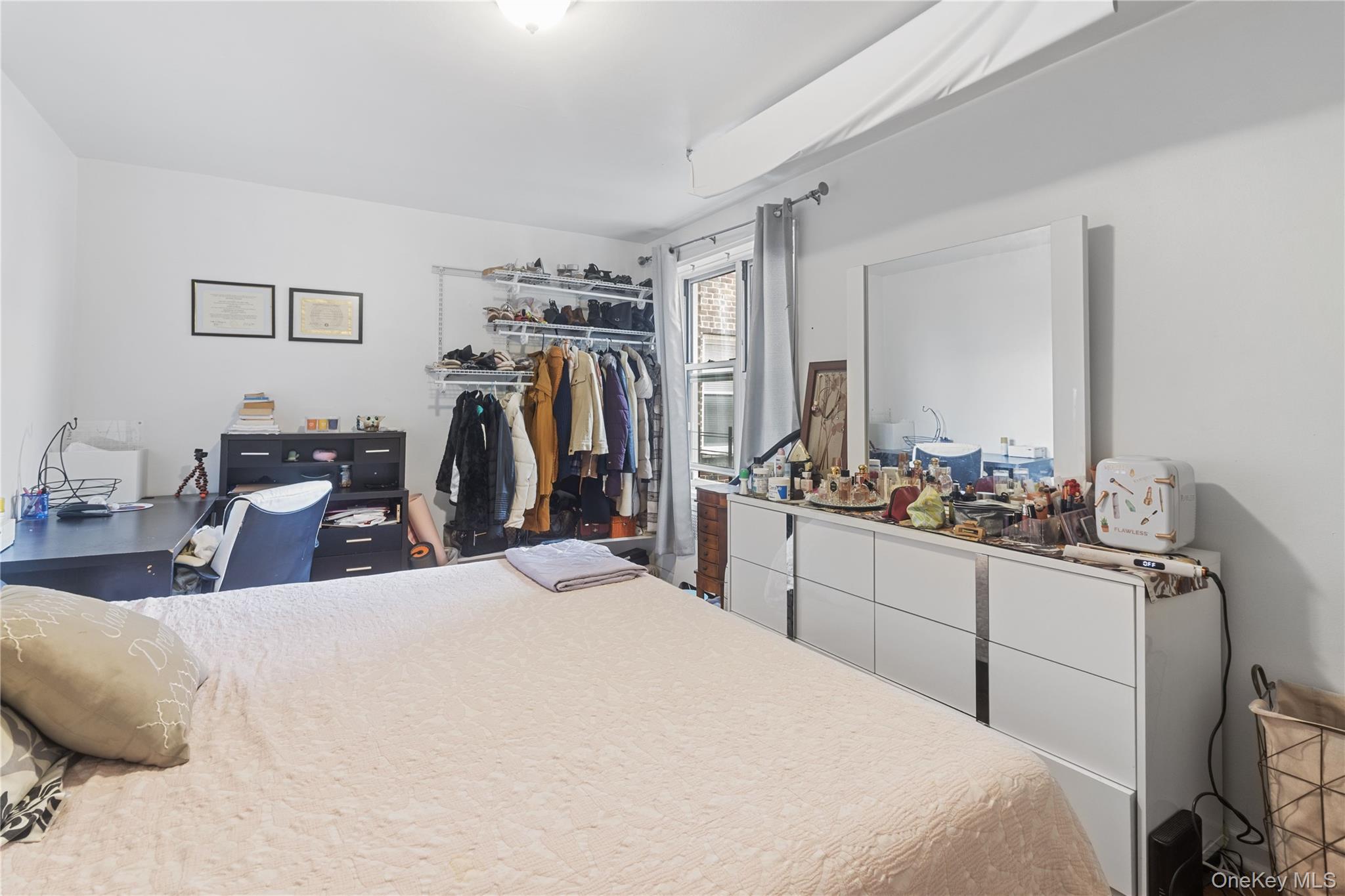 3299 Cambridge Avenue 6b Property Photo 10