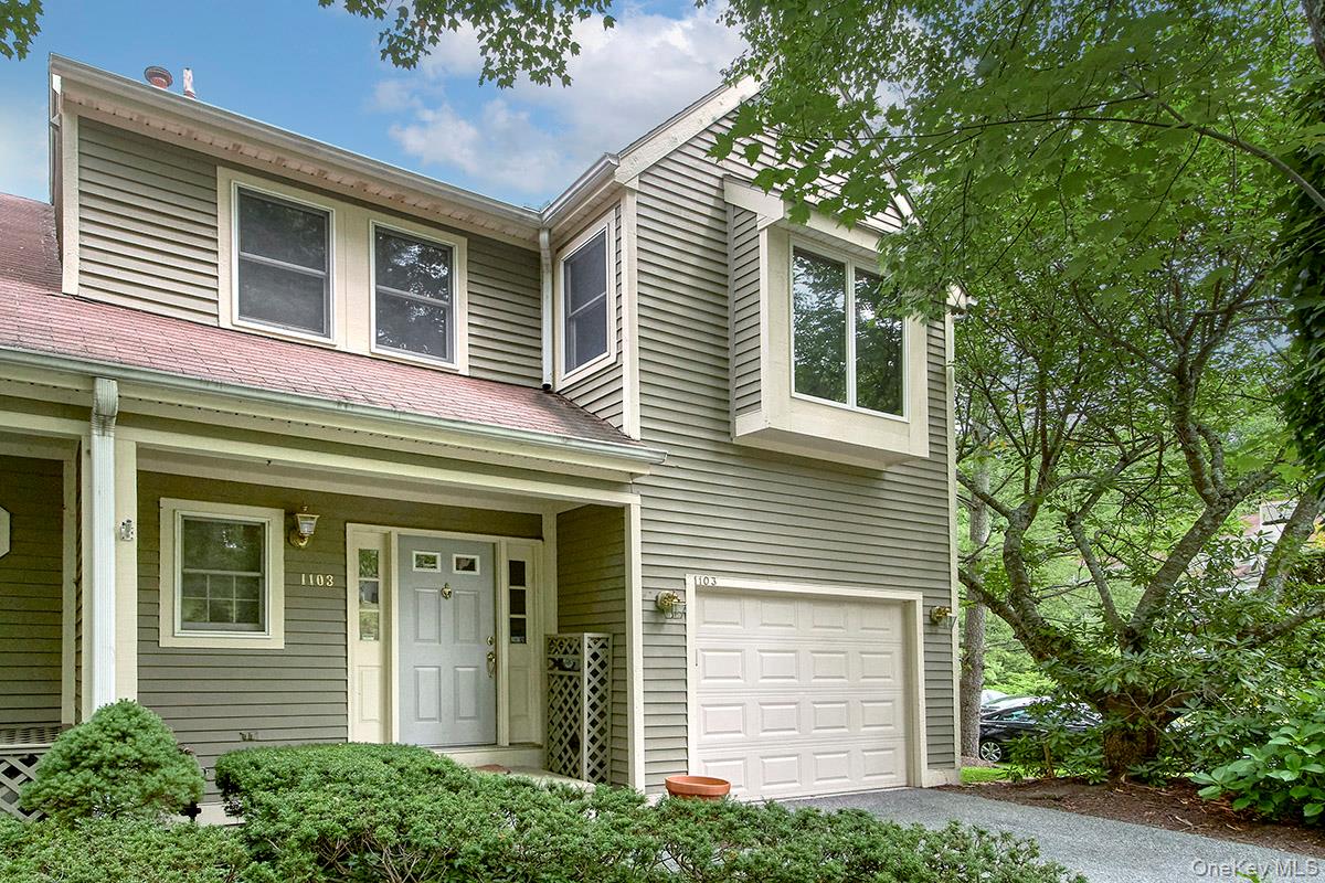 1103 Regent Drive Property Photo 1