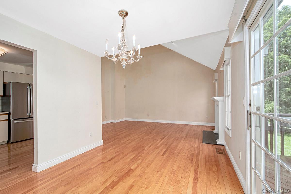 1103 Regent Drive Property Photo 12