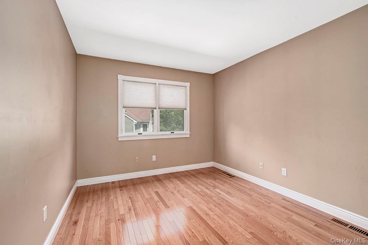 1103 Regent Drive Property Photo 16