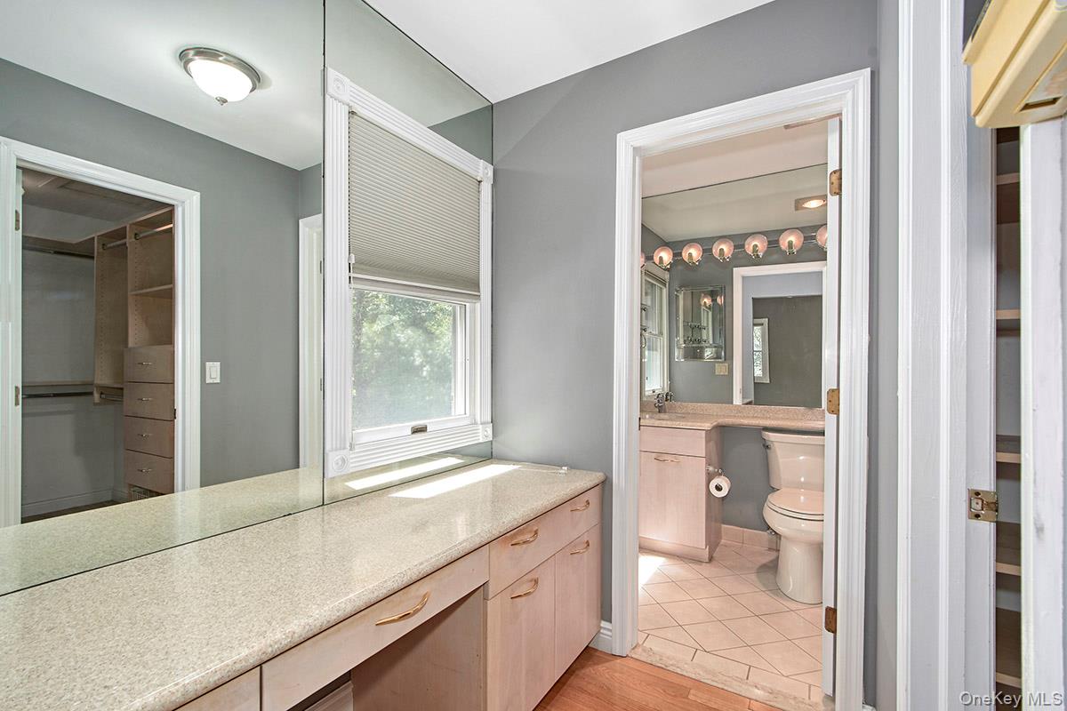 1103 Regent Drive Property Photo 21