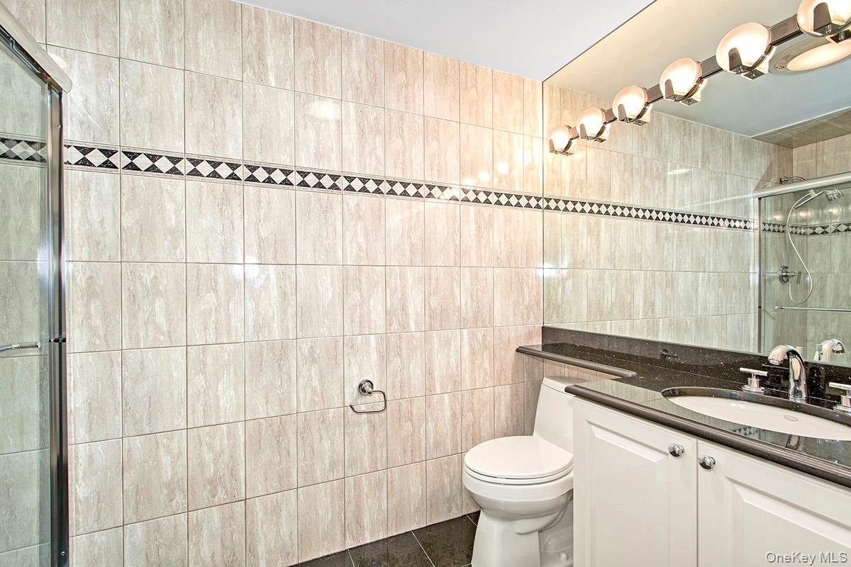 1103 Regent Drive Property Photo 24