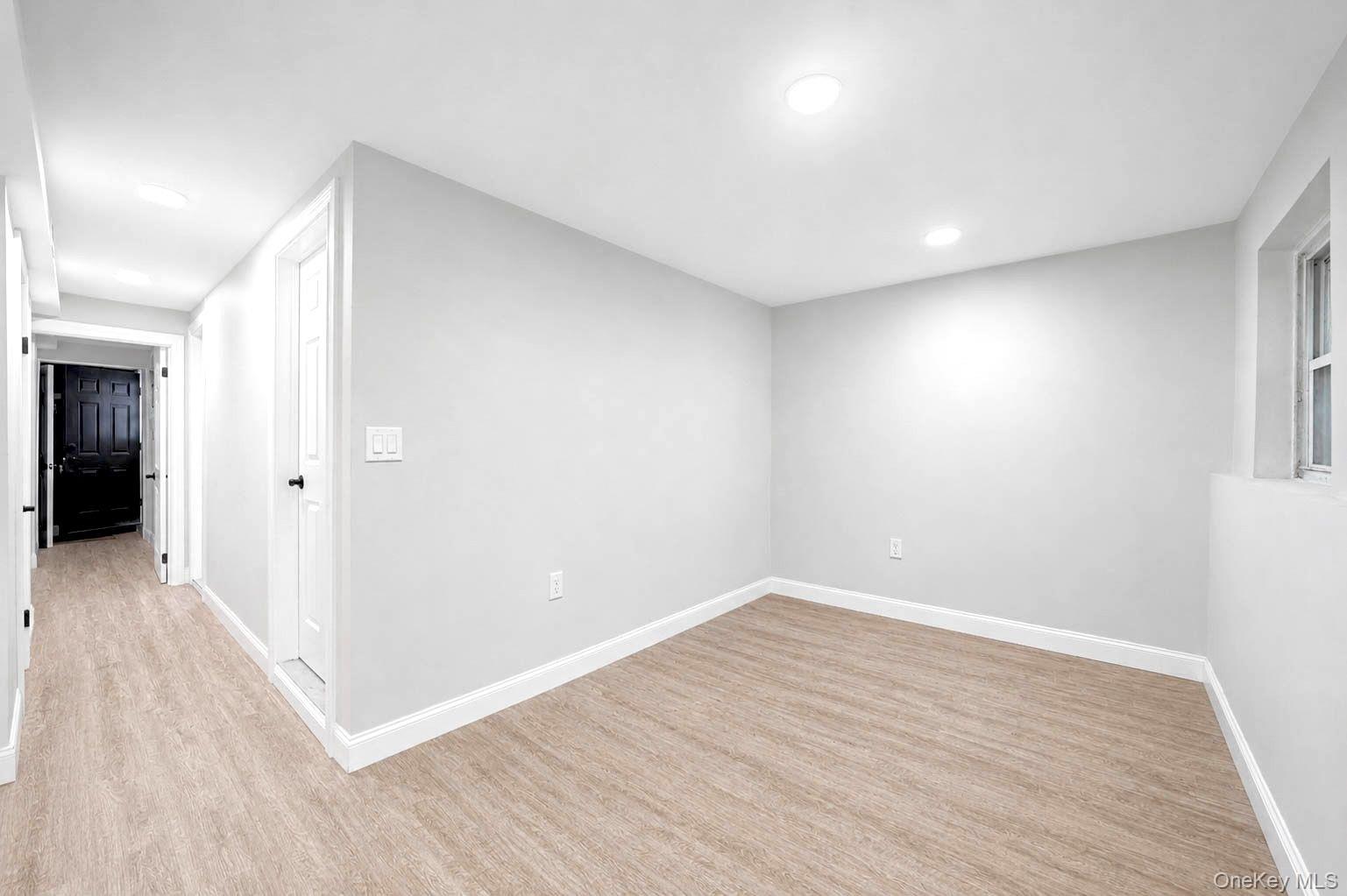 4059 Paulding Avenue Property Photo 31