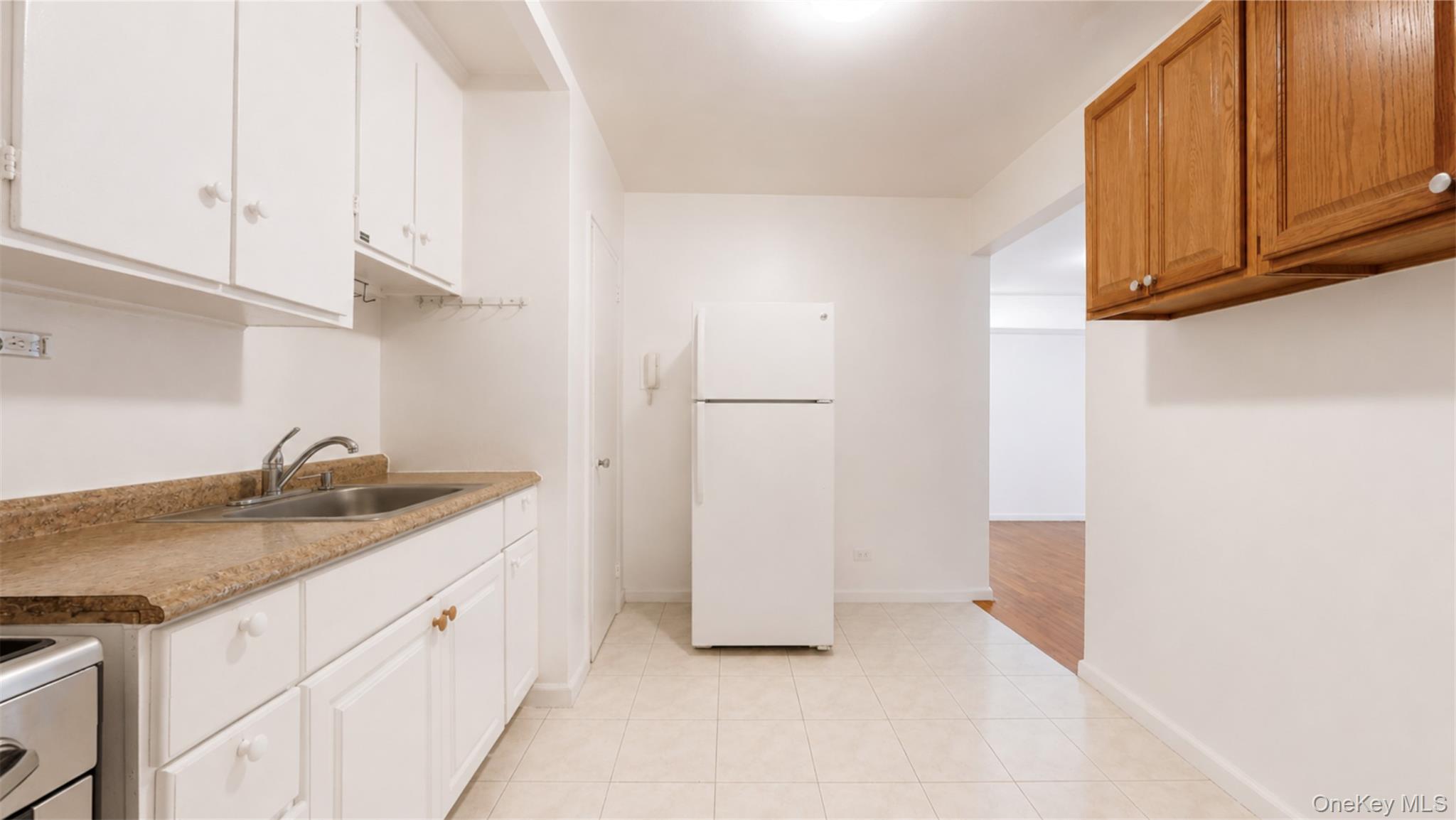 41-50 78th Street 319 Property Photo 3