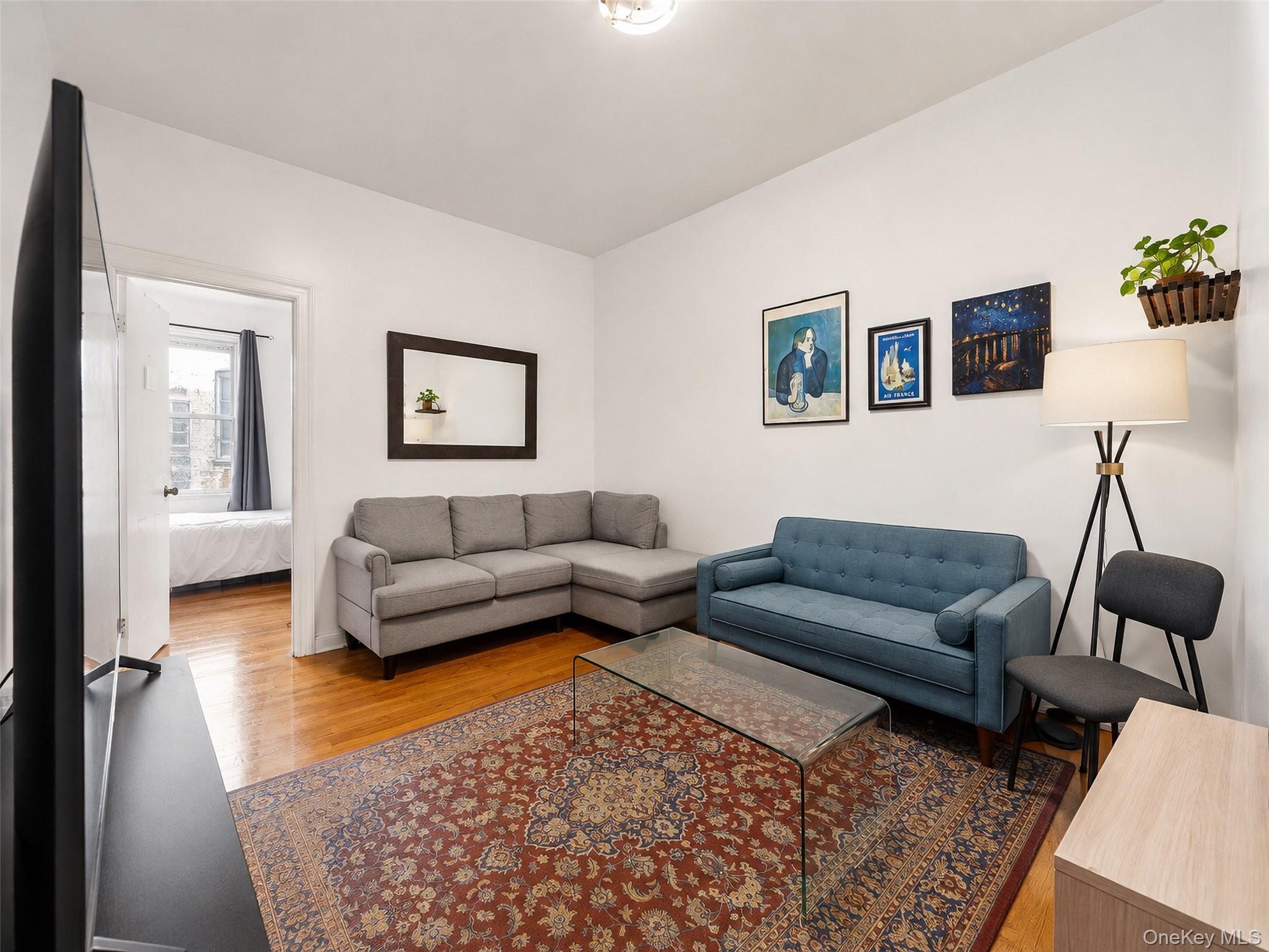 60-11 Myrtle Avenue Property Photo 3