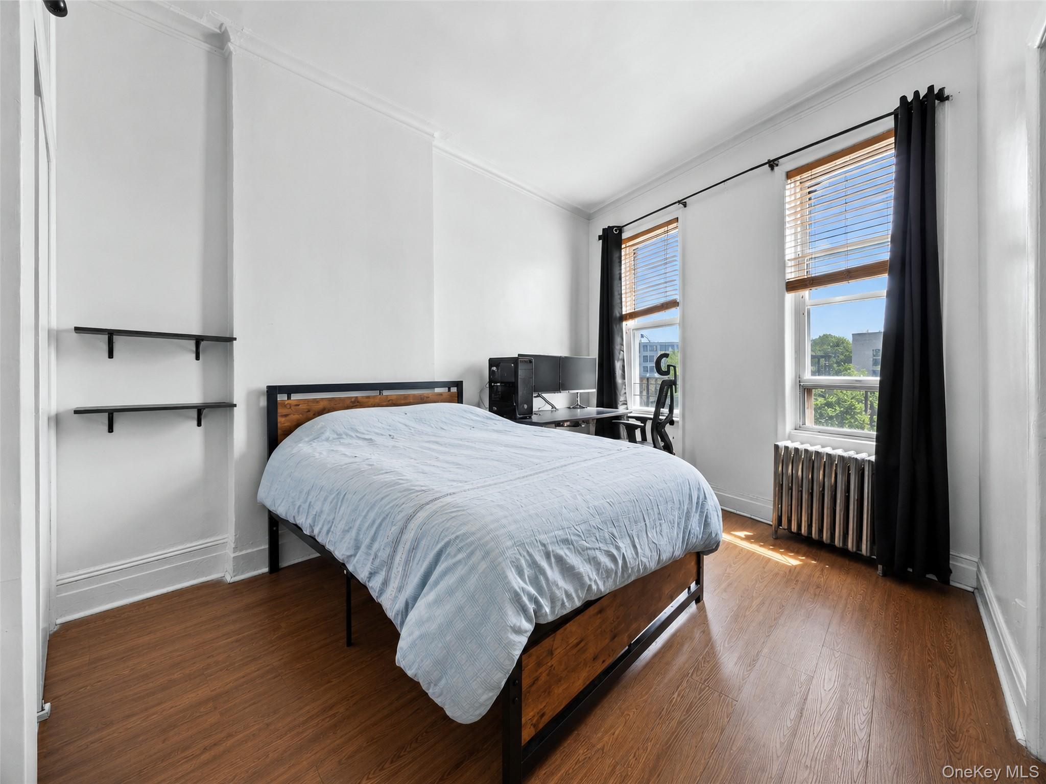 60-11 Myrtle Avenue Property Photo 9