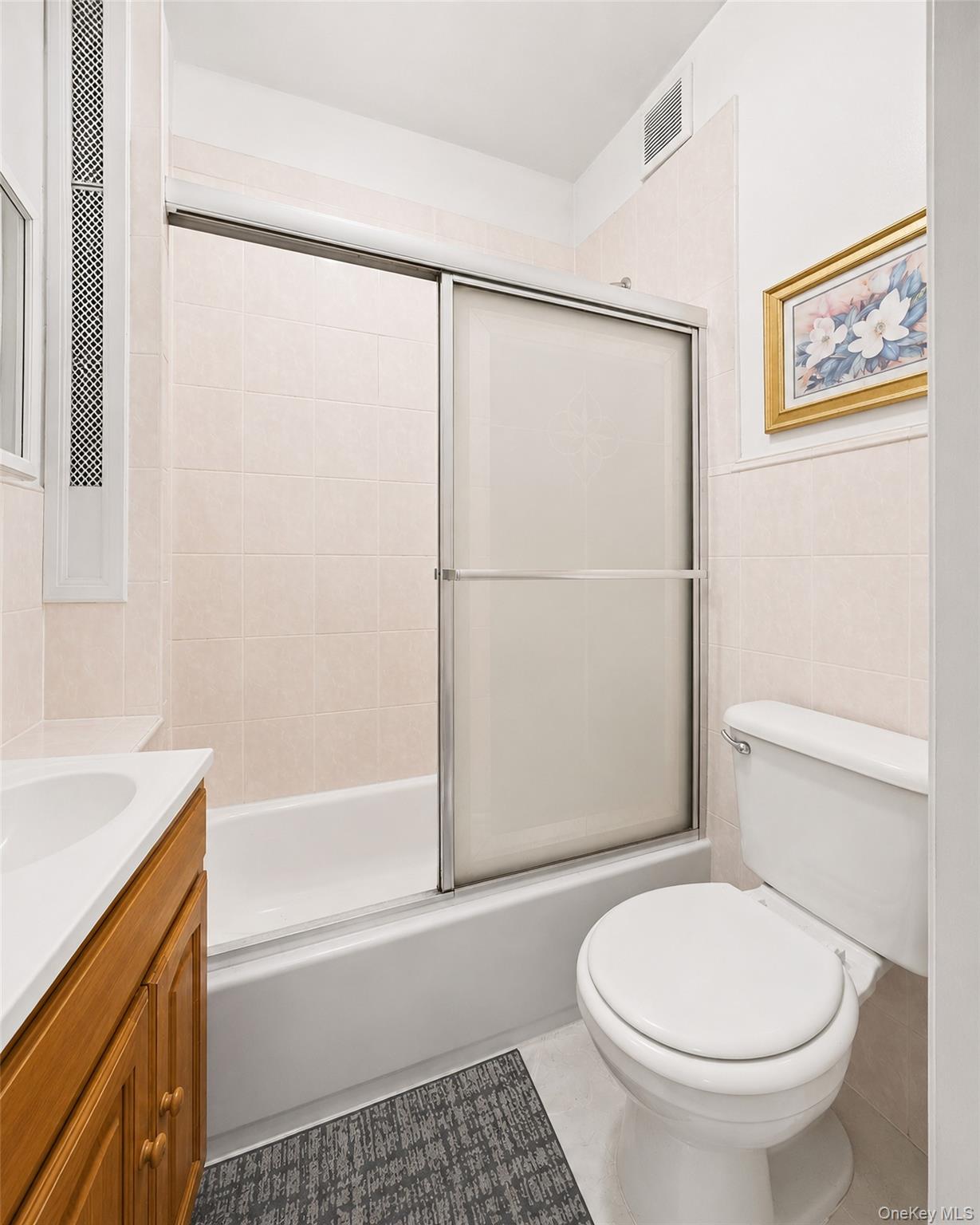 60-11 Myrtle Avenue Property Photo 19