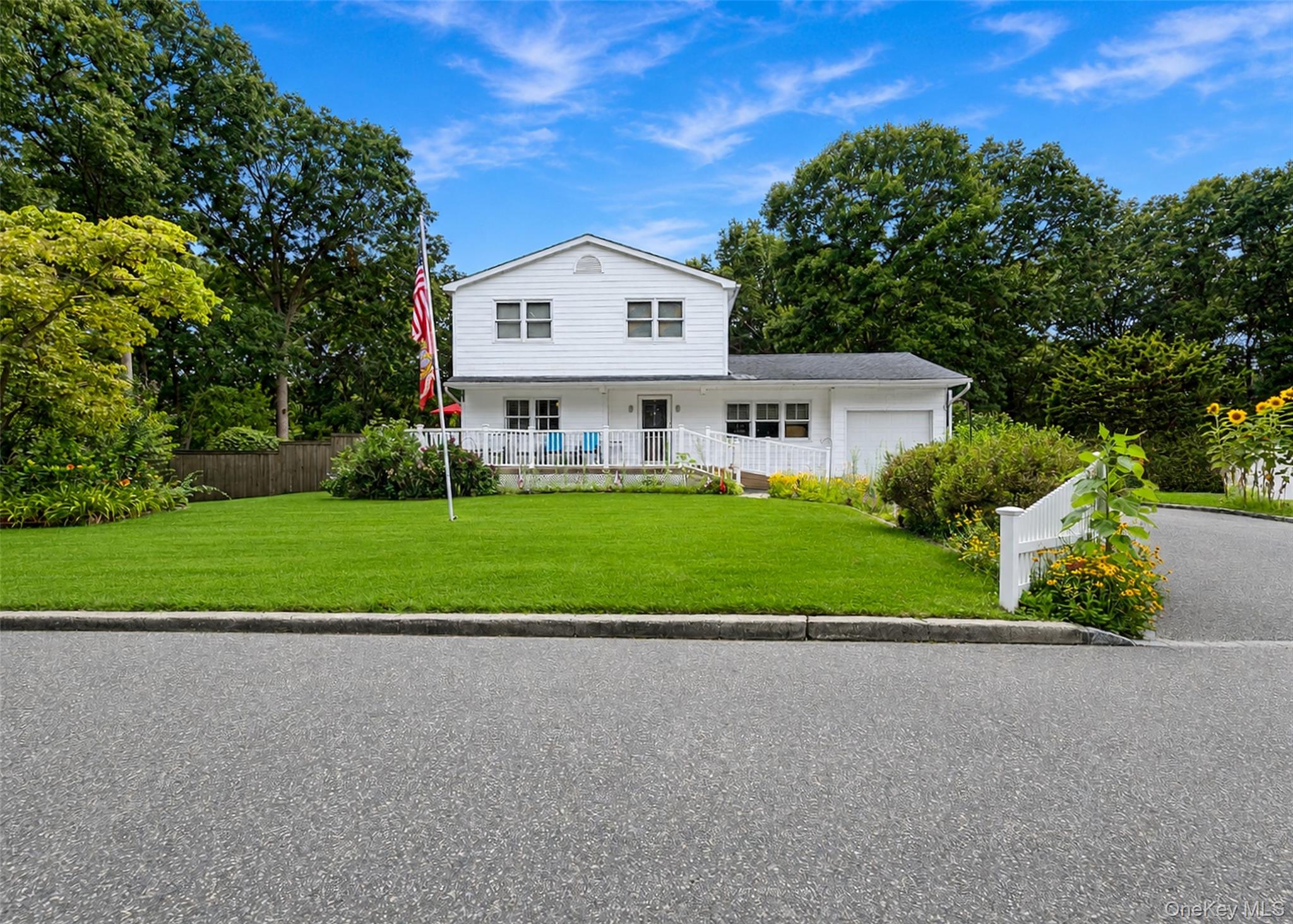 8 Virginia Drive Property Photo 1
