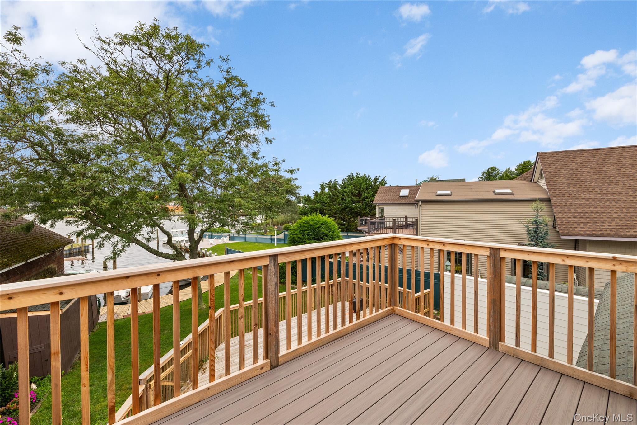 12 Bayview Avenue Property Photo 26