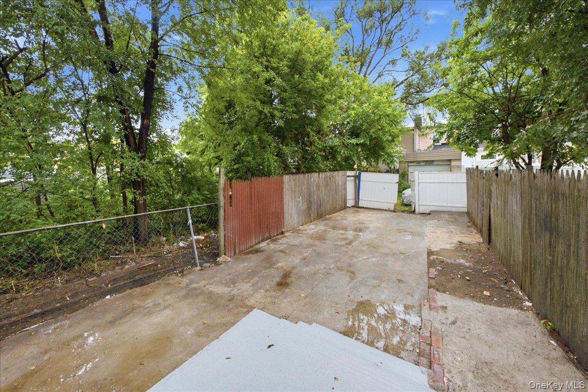 11829 154th Street Property Photo 19