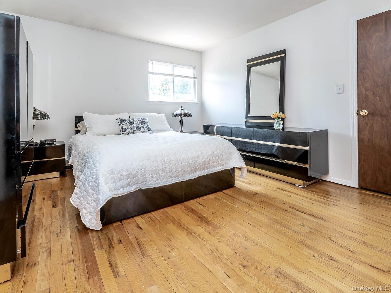 12 3rd Avenue Property Photo 16