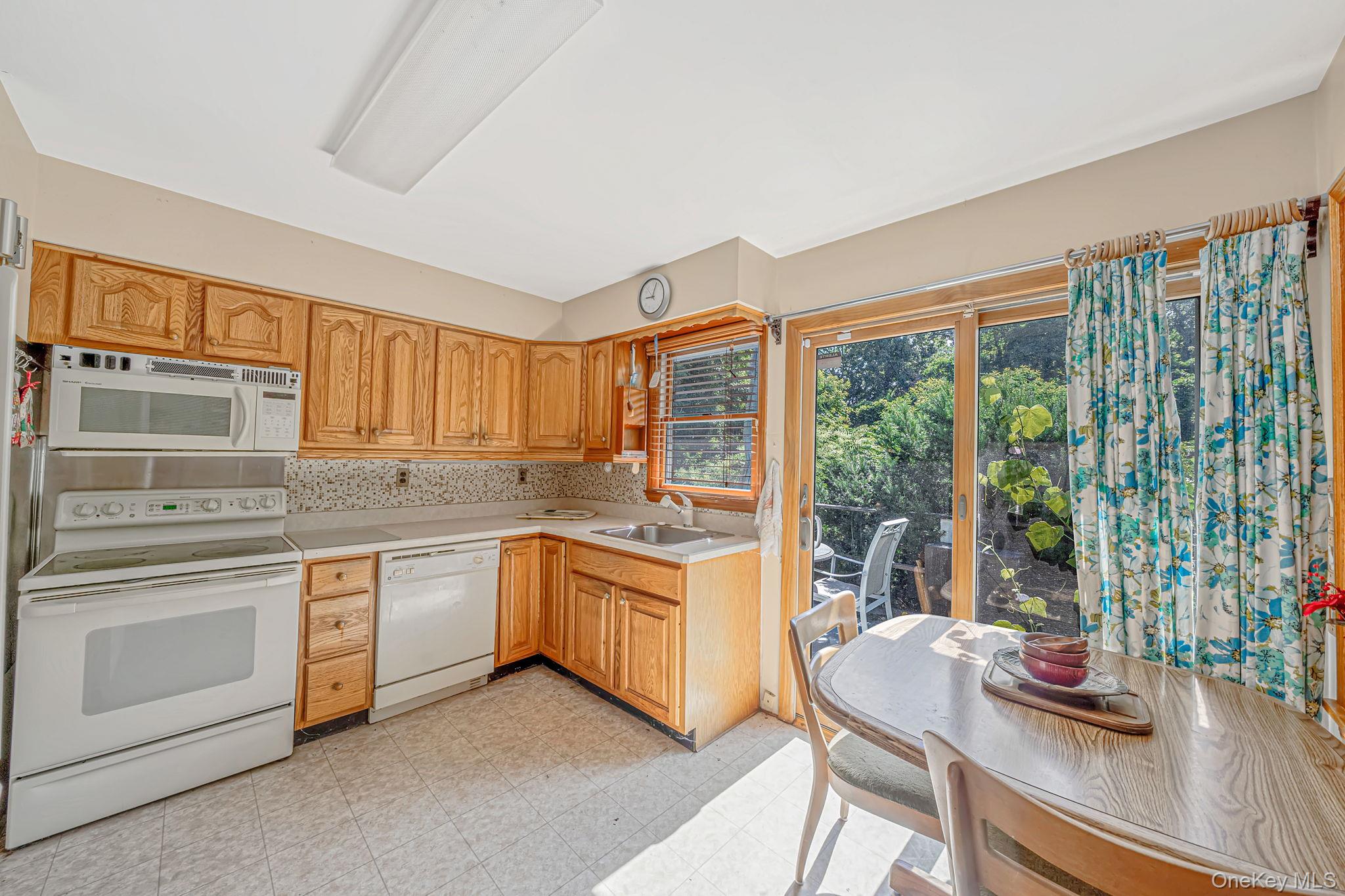 8 Dartmouth Road Property Photo 22