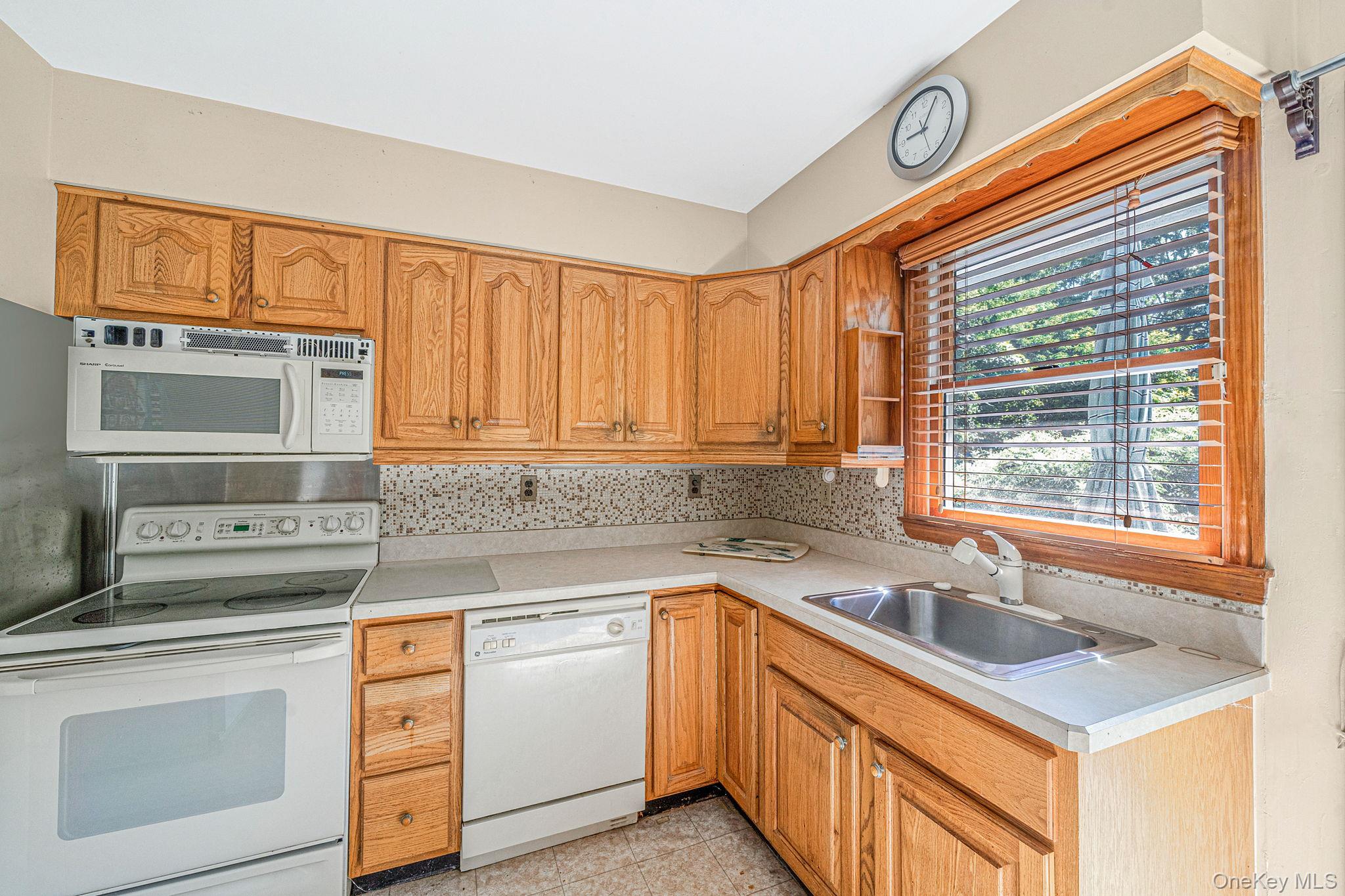 8 Dartmouth Road Property Photo 25
