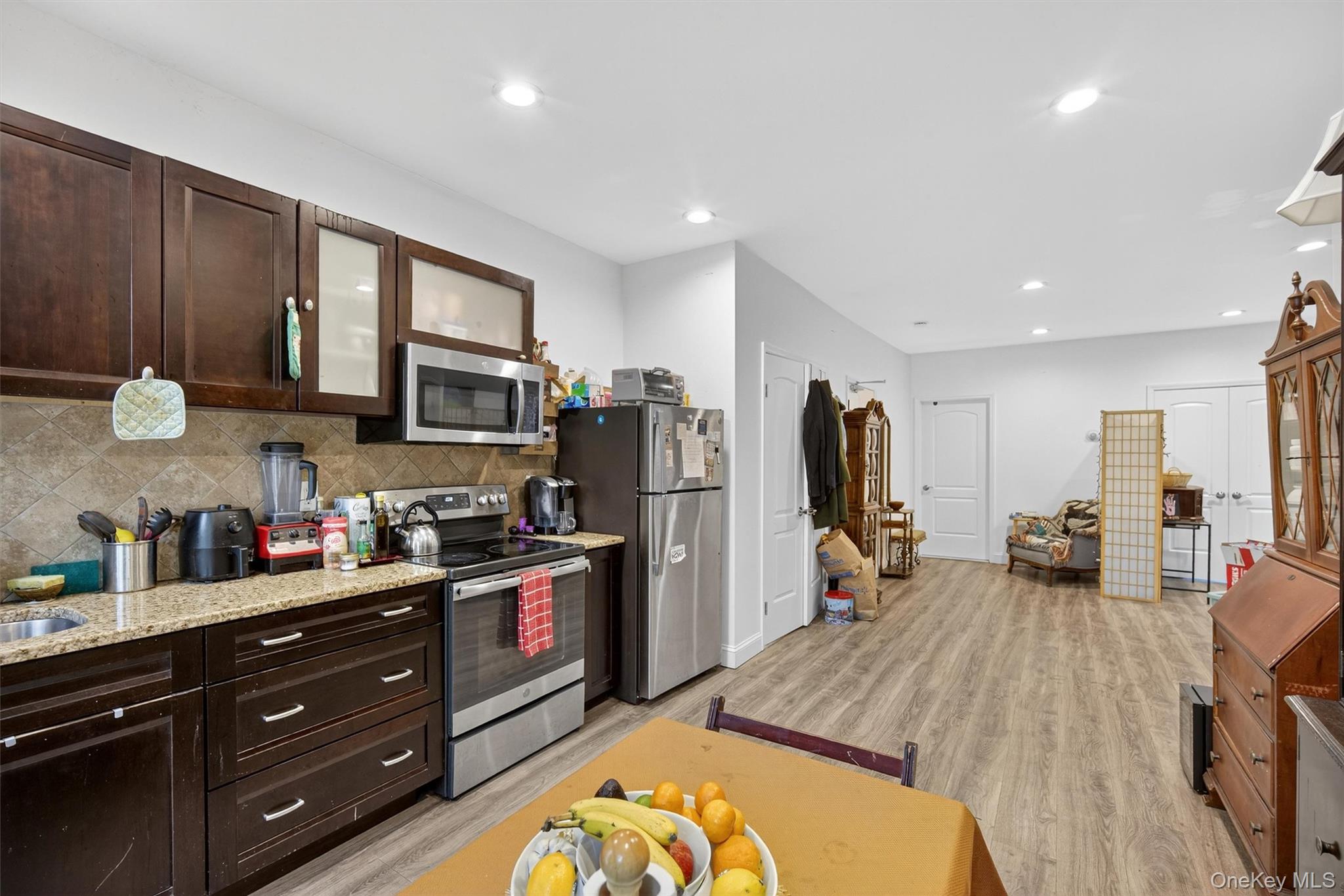 91 Carson Avenue Property Photo 15