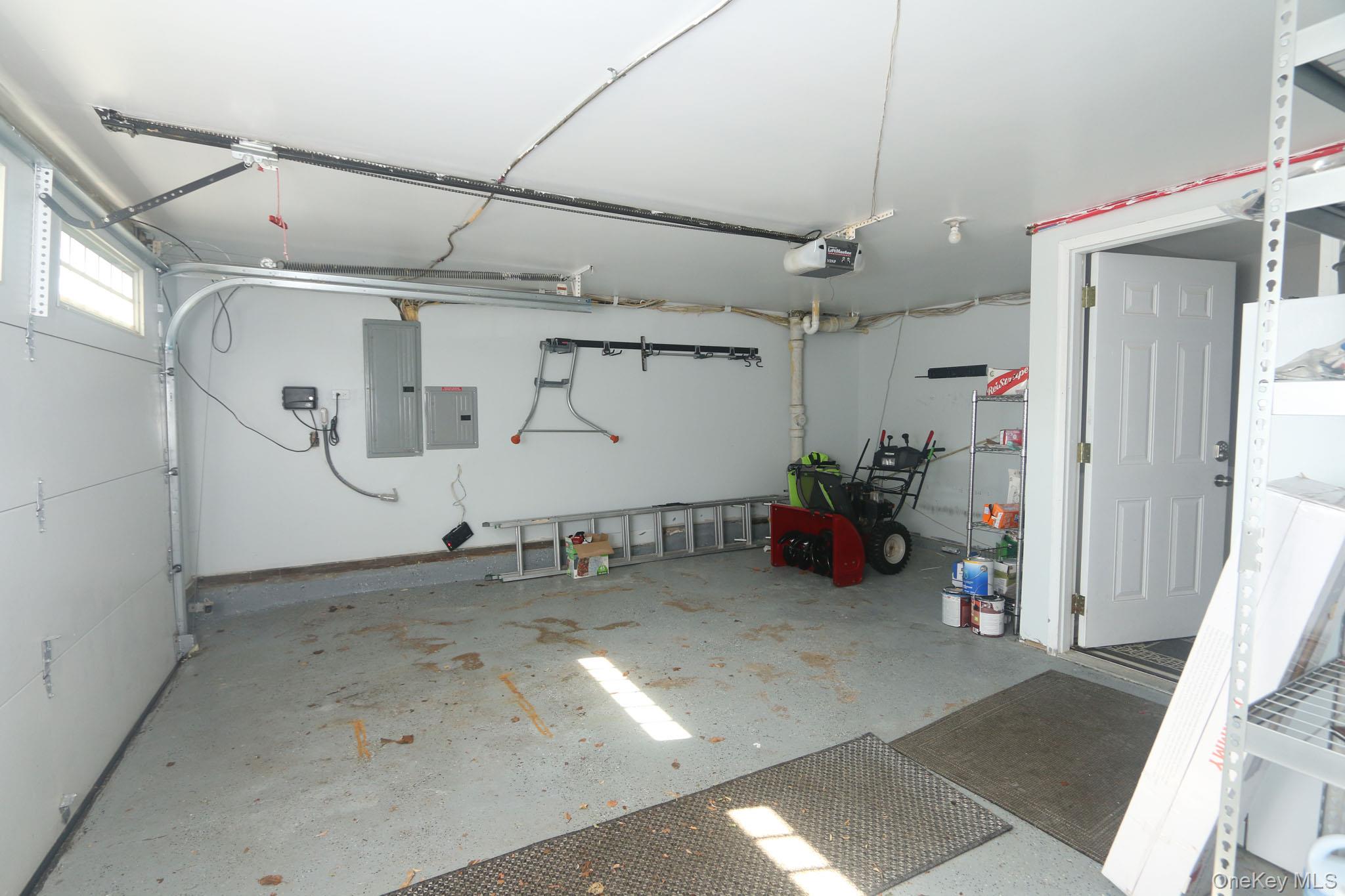 3260 Judith Lane Property Photo 15
