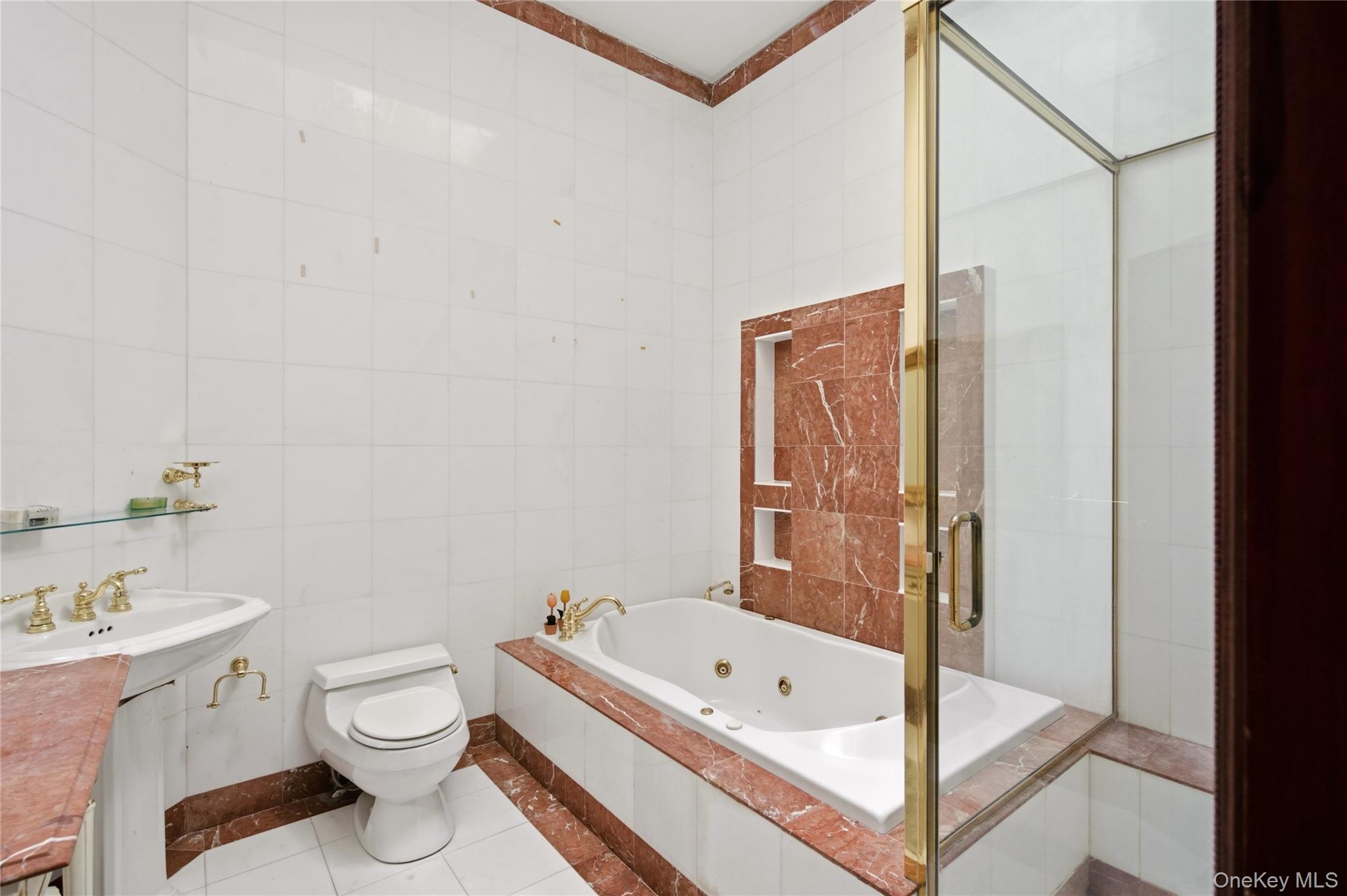 1007 W Shore Road Property Photo 34