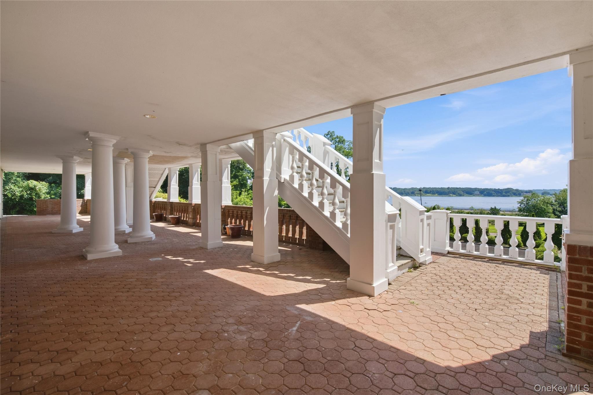 1007 W Shore Road Property Photo 40