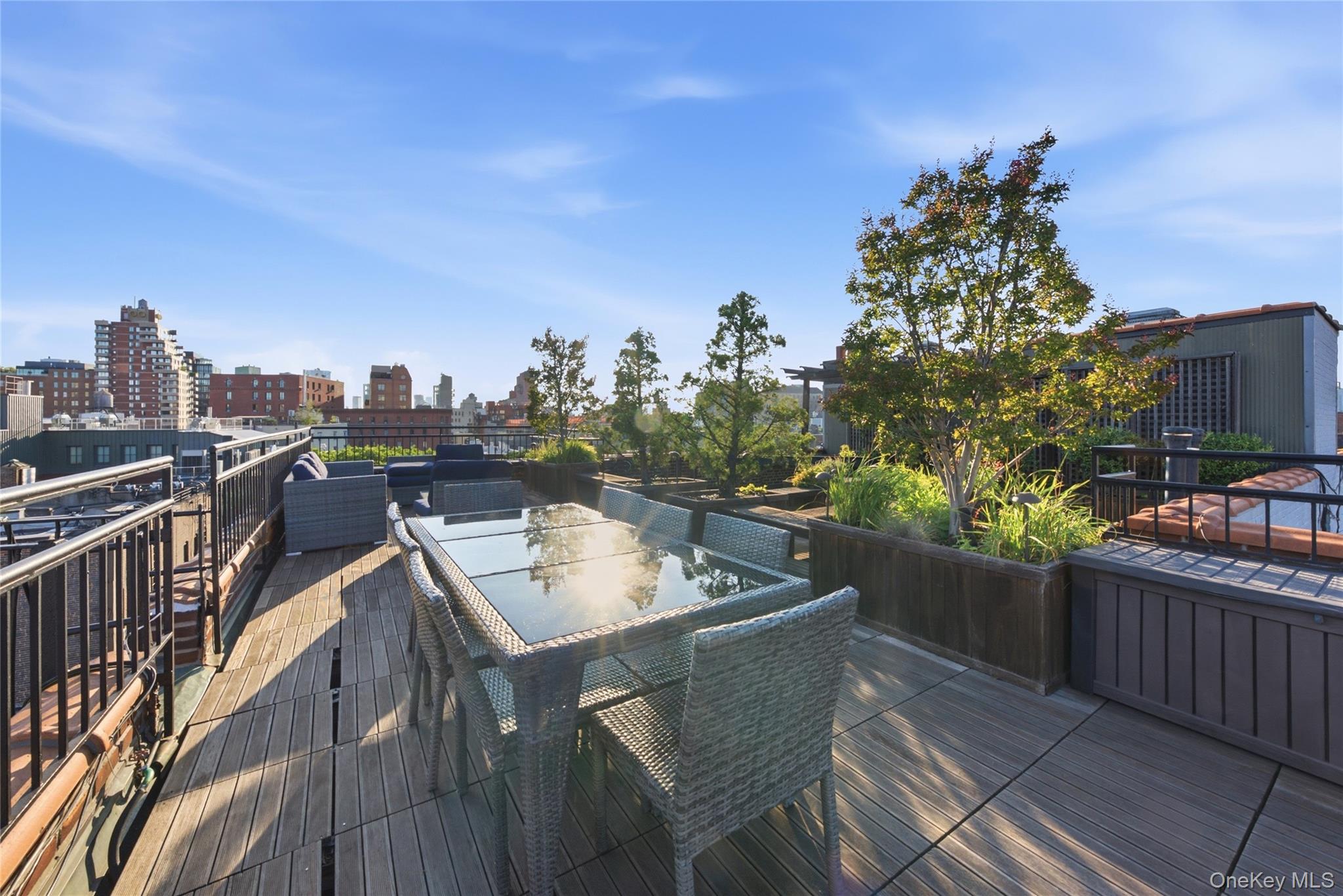 96 Perry Street B5c Property Photo 12