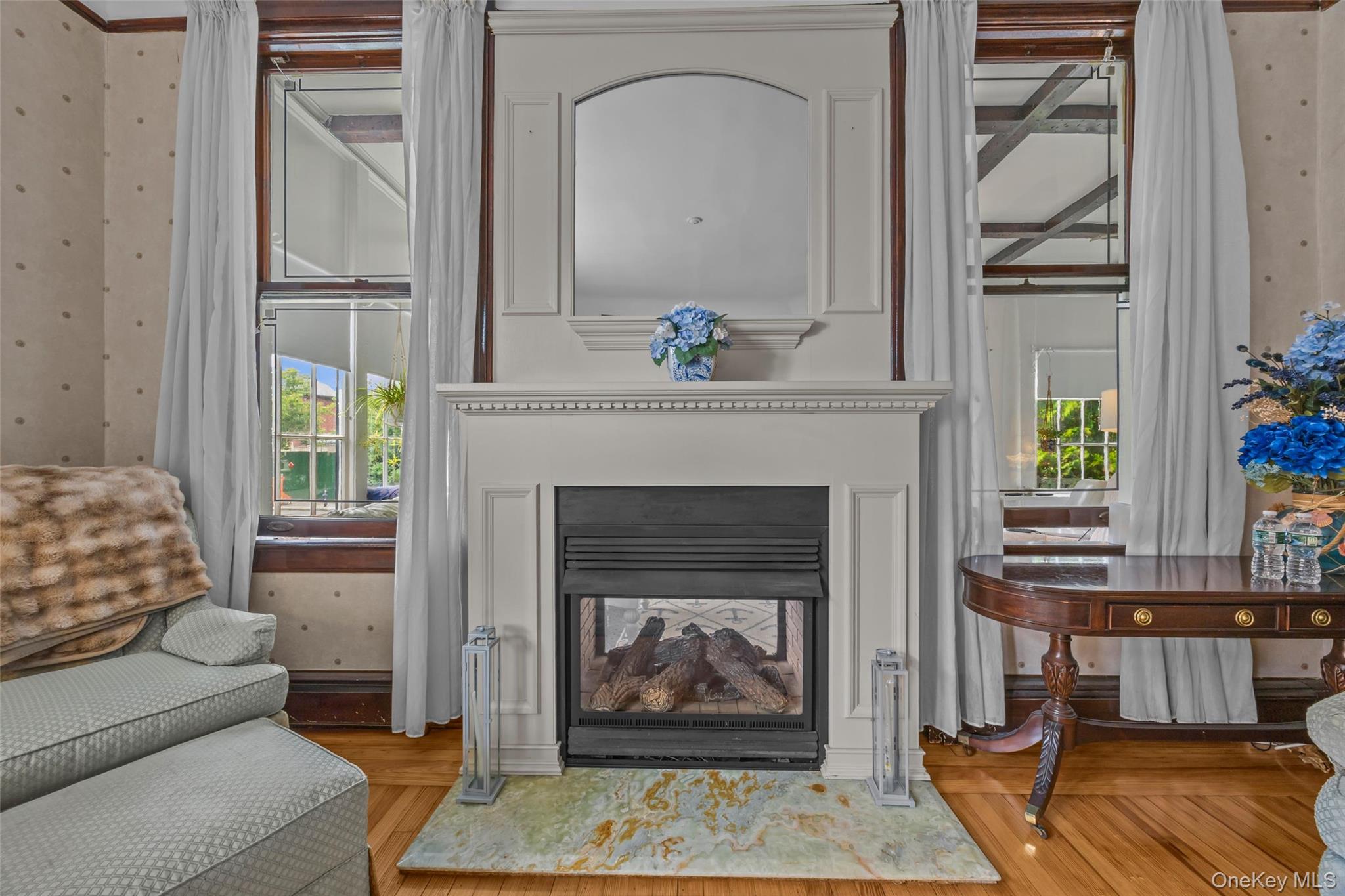 190 Beach 137th Street Property Photo 10