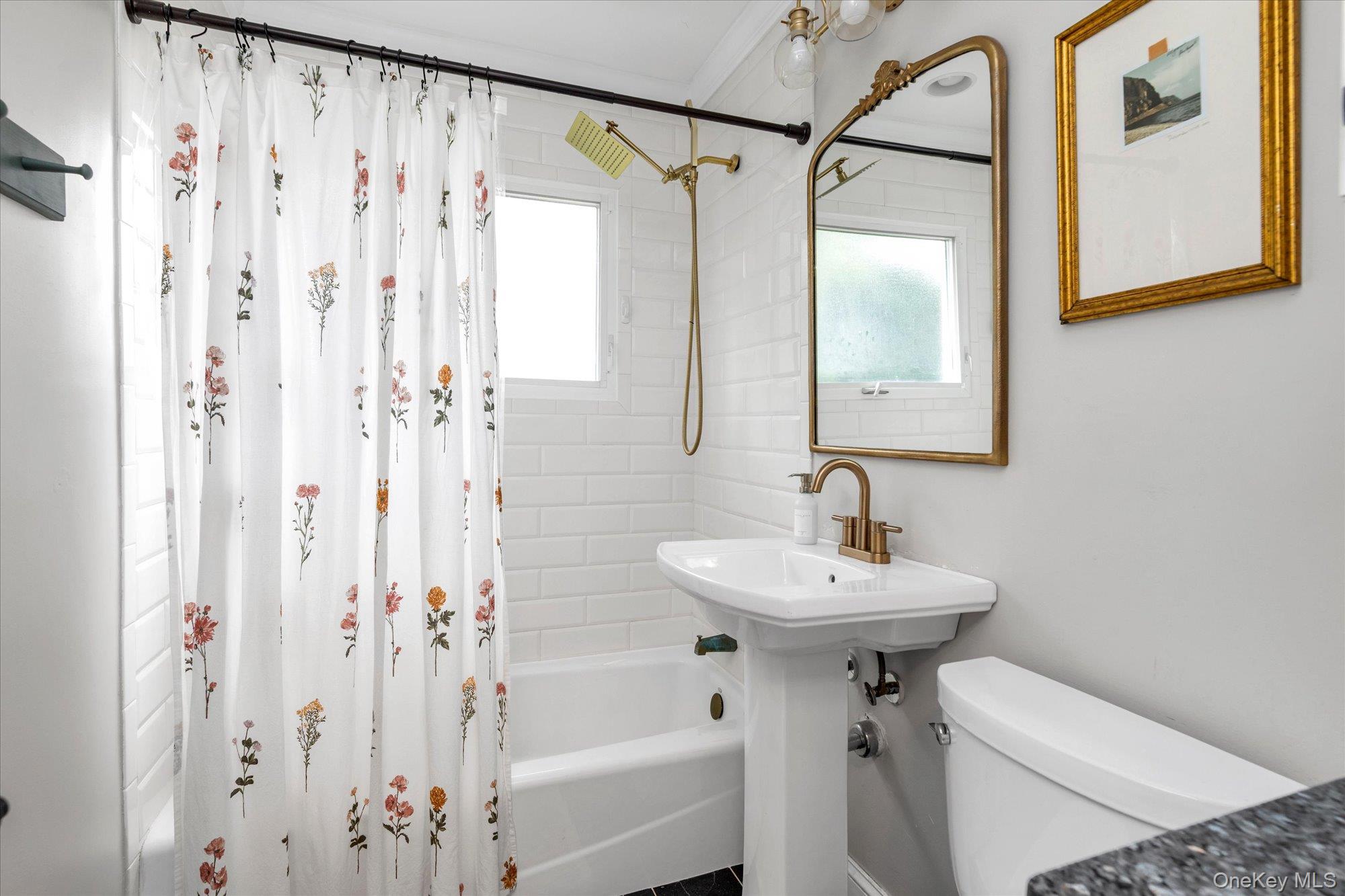 161 Friends Lane Property Photo 15