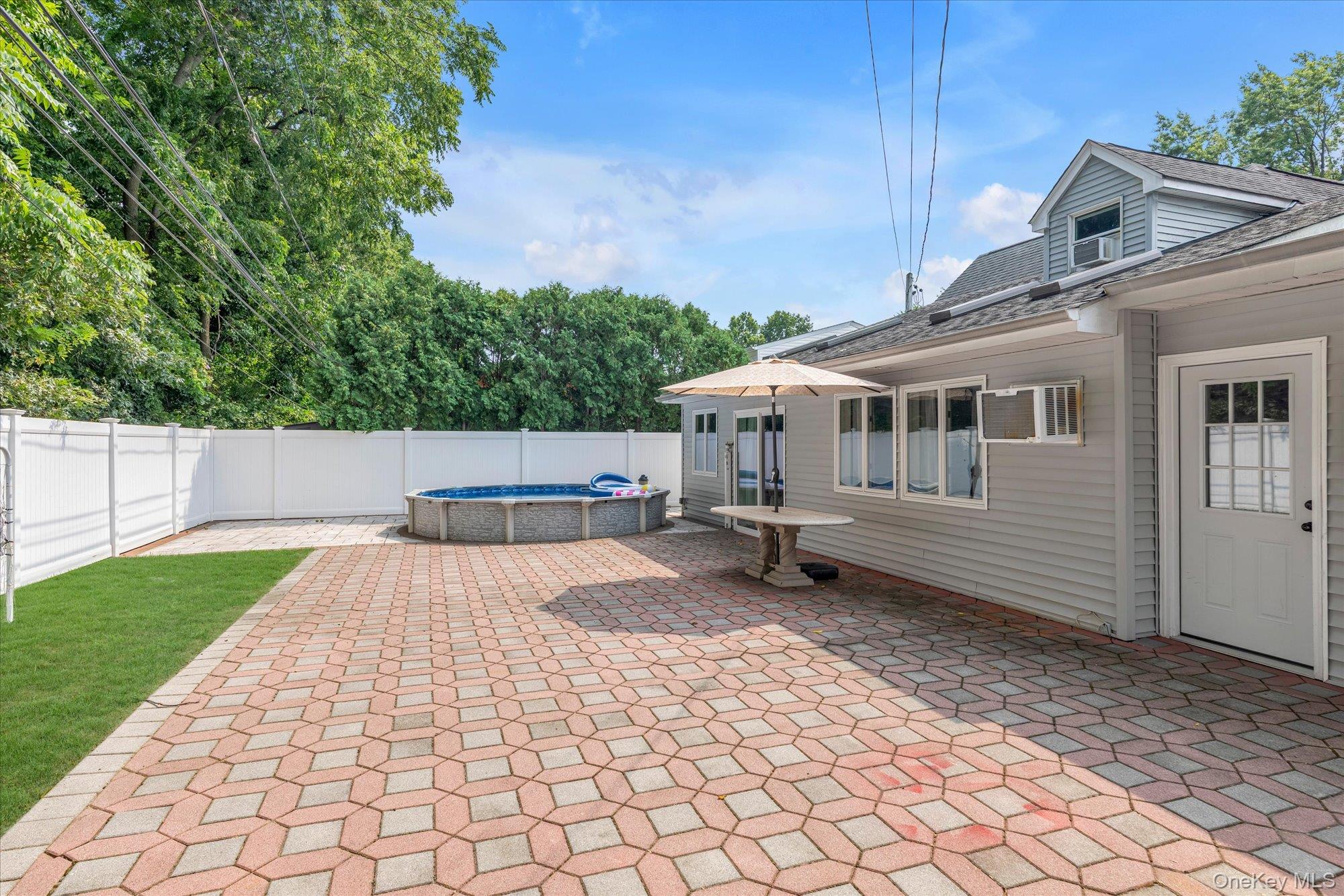 161 Friends Lane Property Photo 25