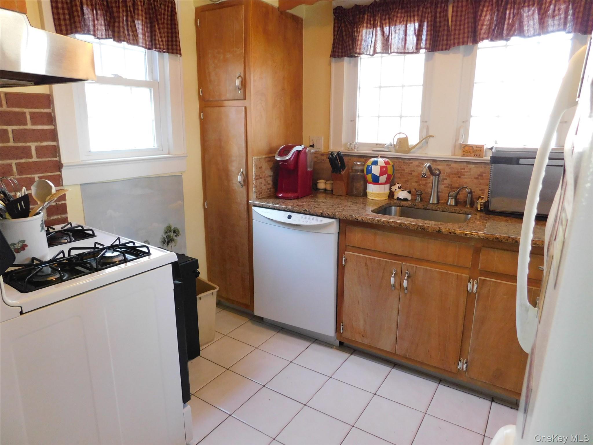 80 Cedar Road Property Photo 16