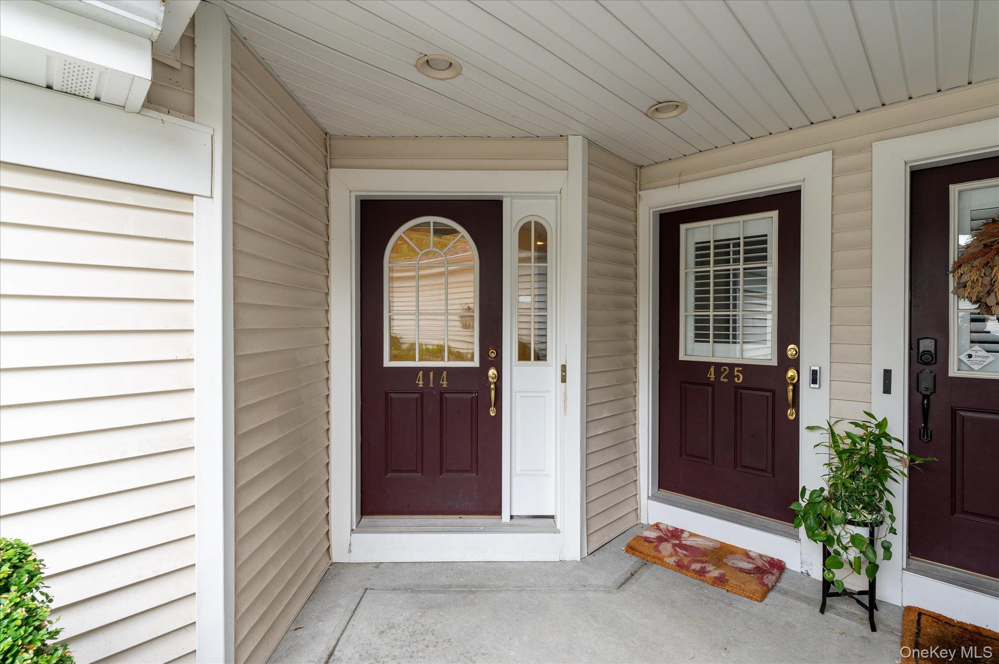 414 Highridge Court Property Photo 4