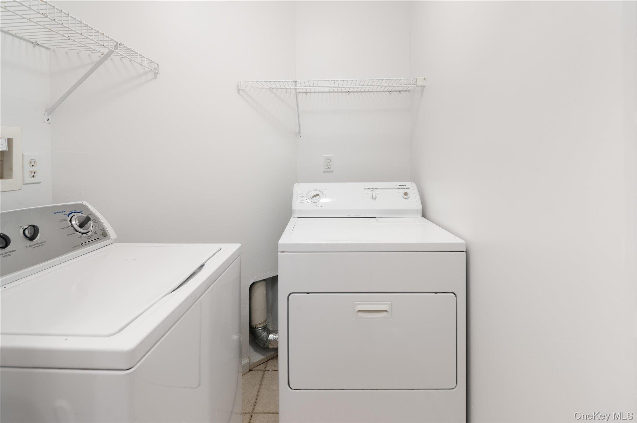 414 Highridge Court Property Photo 19