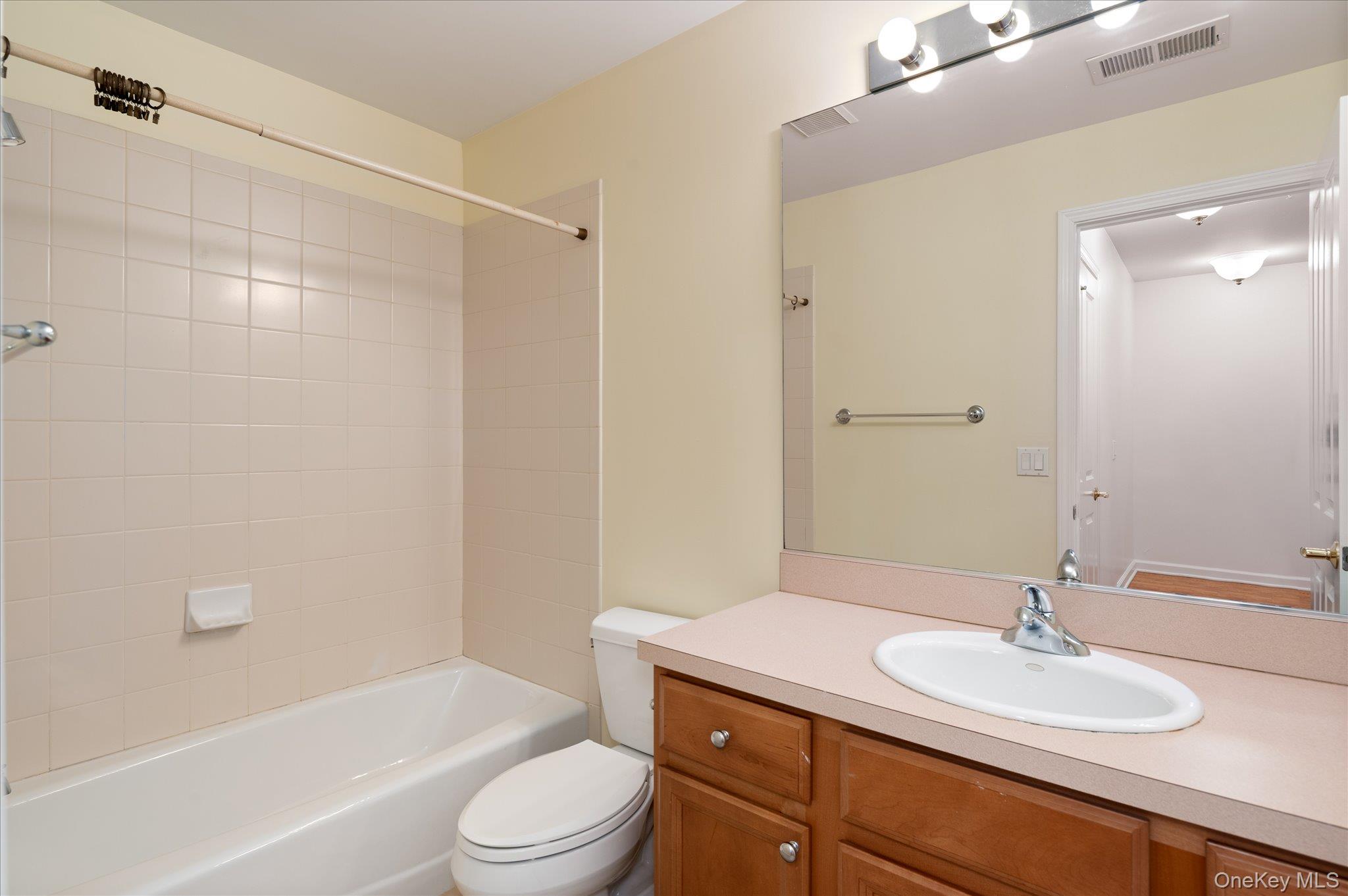 414 Highridge Court Property Photo 20