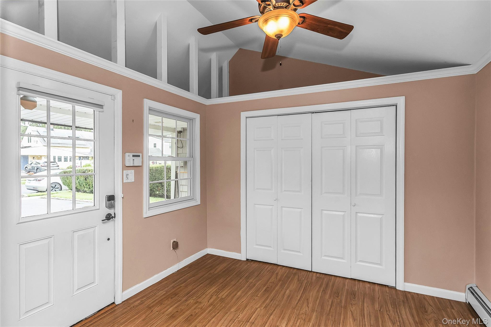 17 Giant Lane Property Photo 3