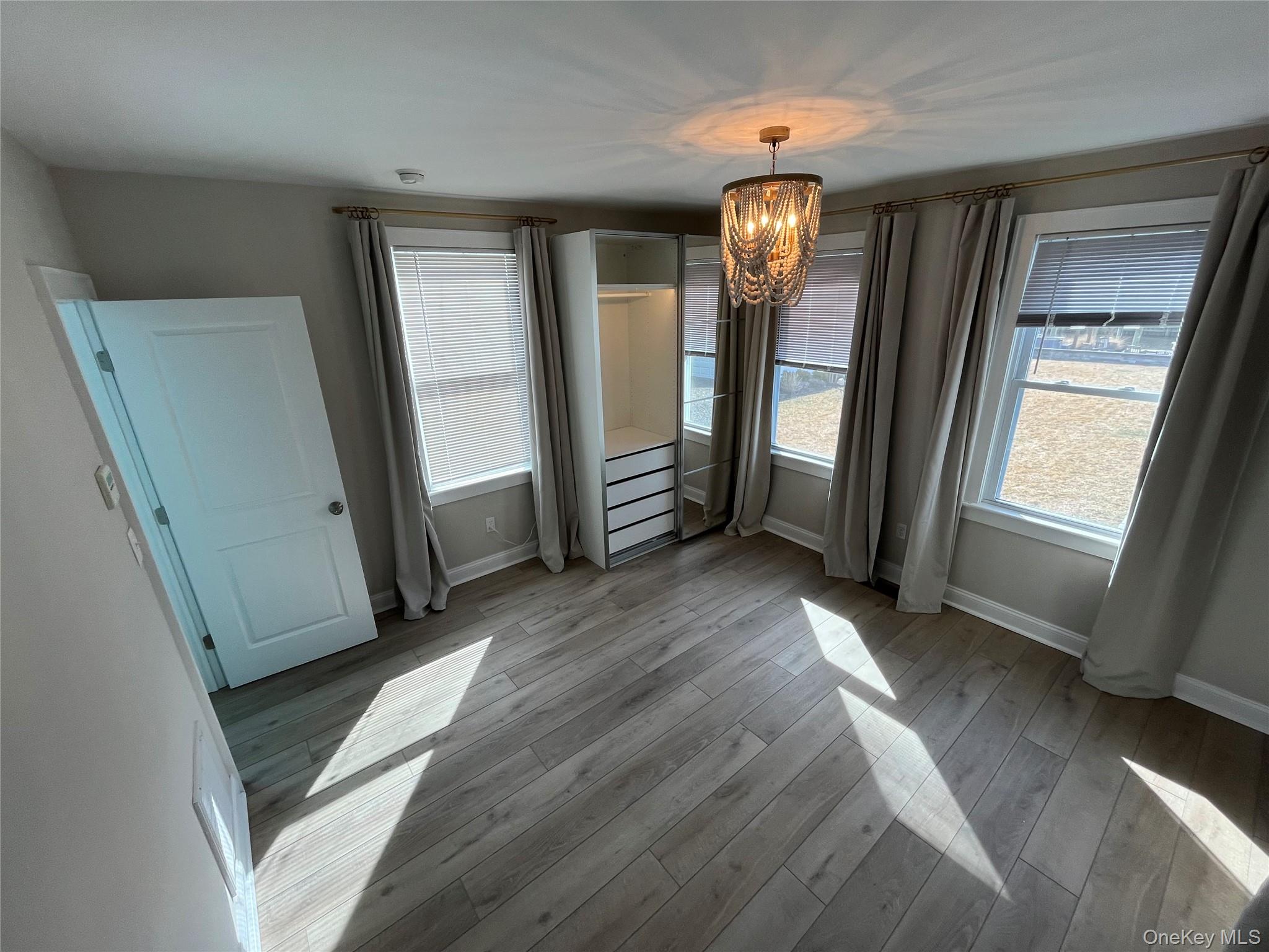 1033547 Property Photo 6