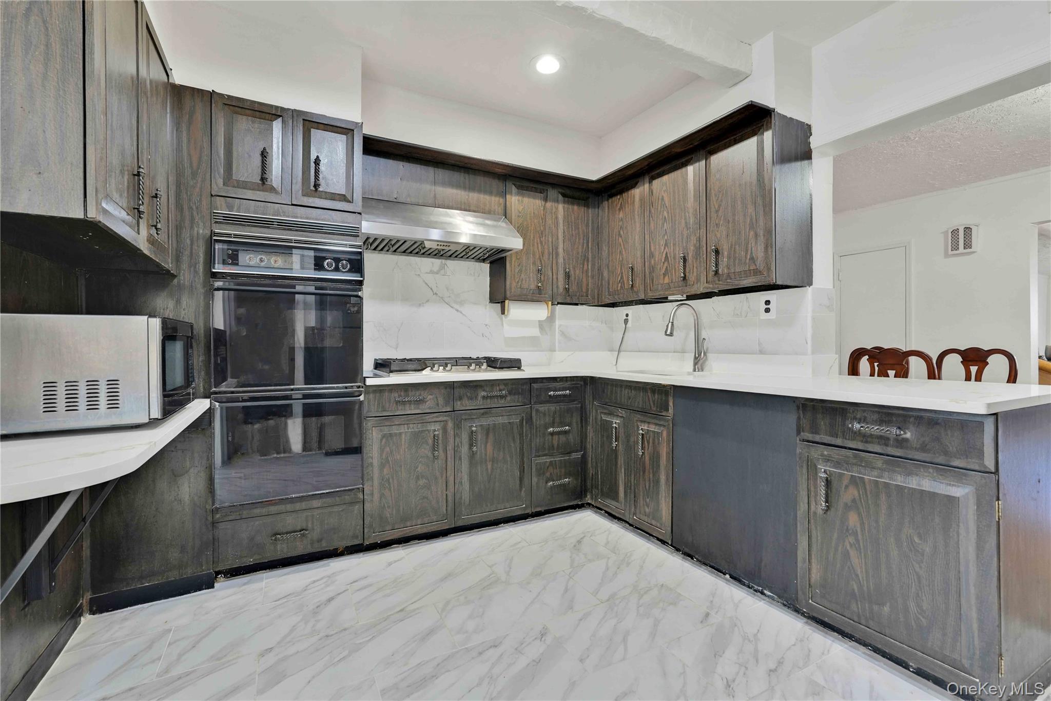 10762 106th Street Property Photo 7