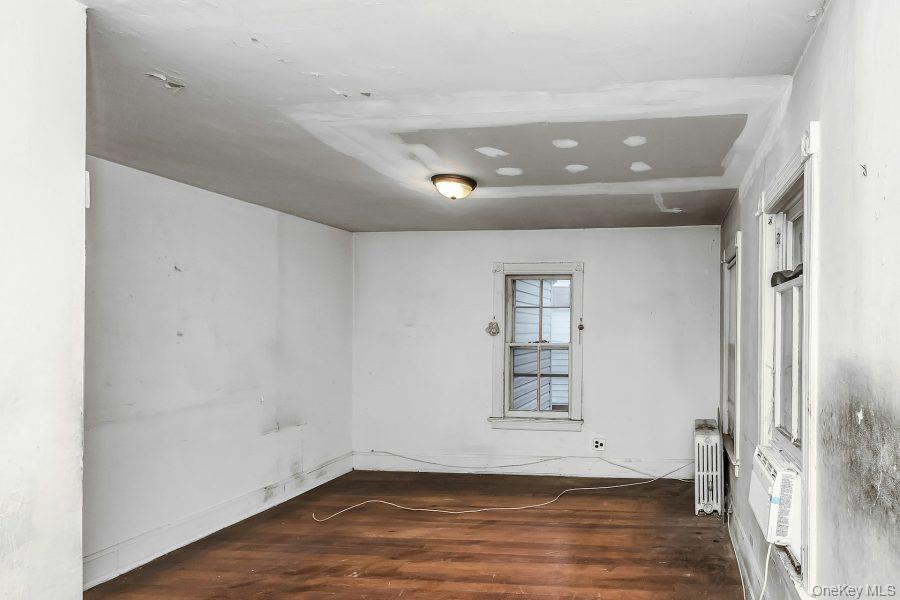 101 Emerson Avenue Property Photo 6