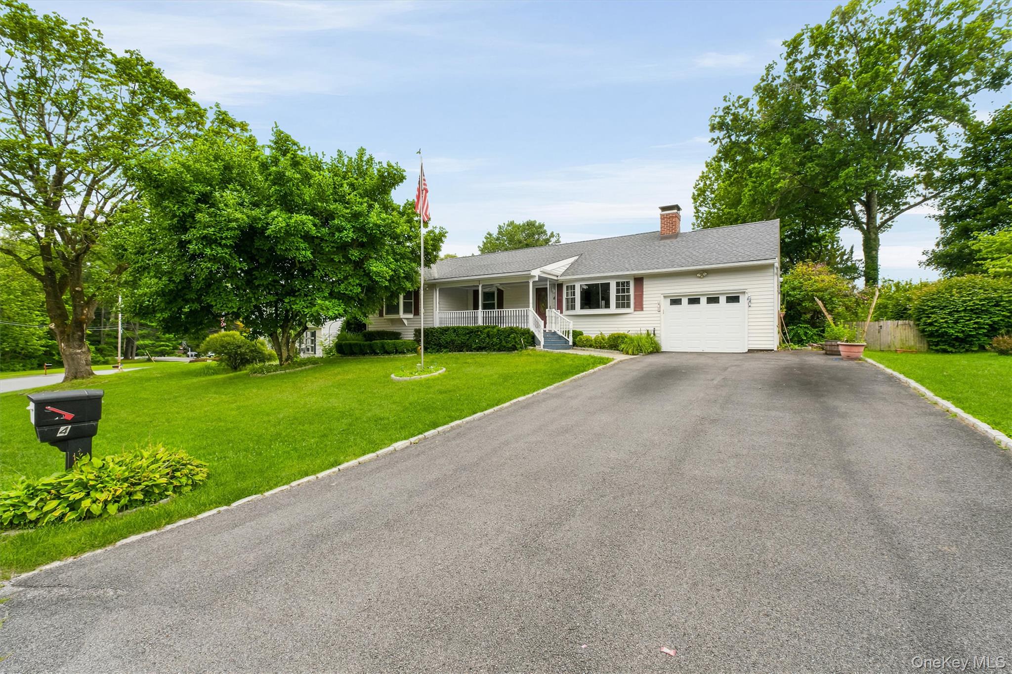 4 Broadview Road Property Photo 2