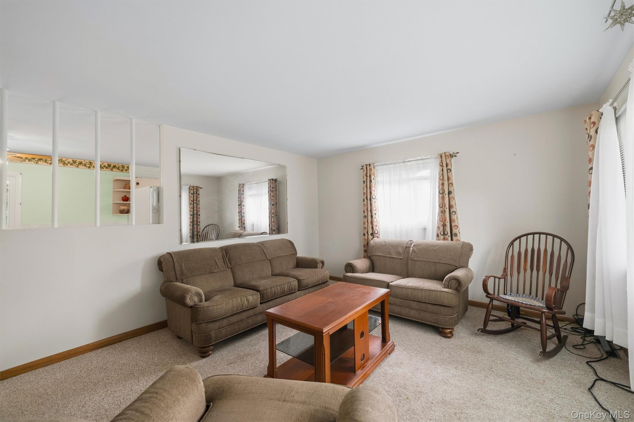 21 Keystone Park Property Photo 4