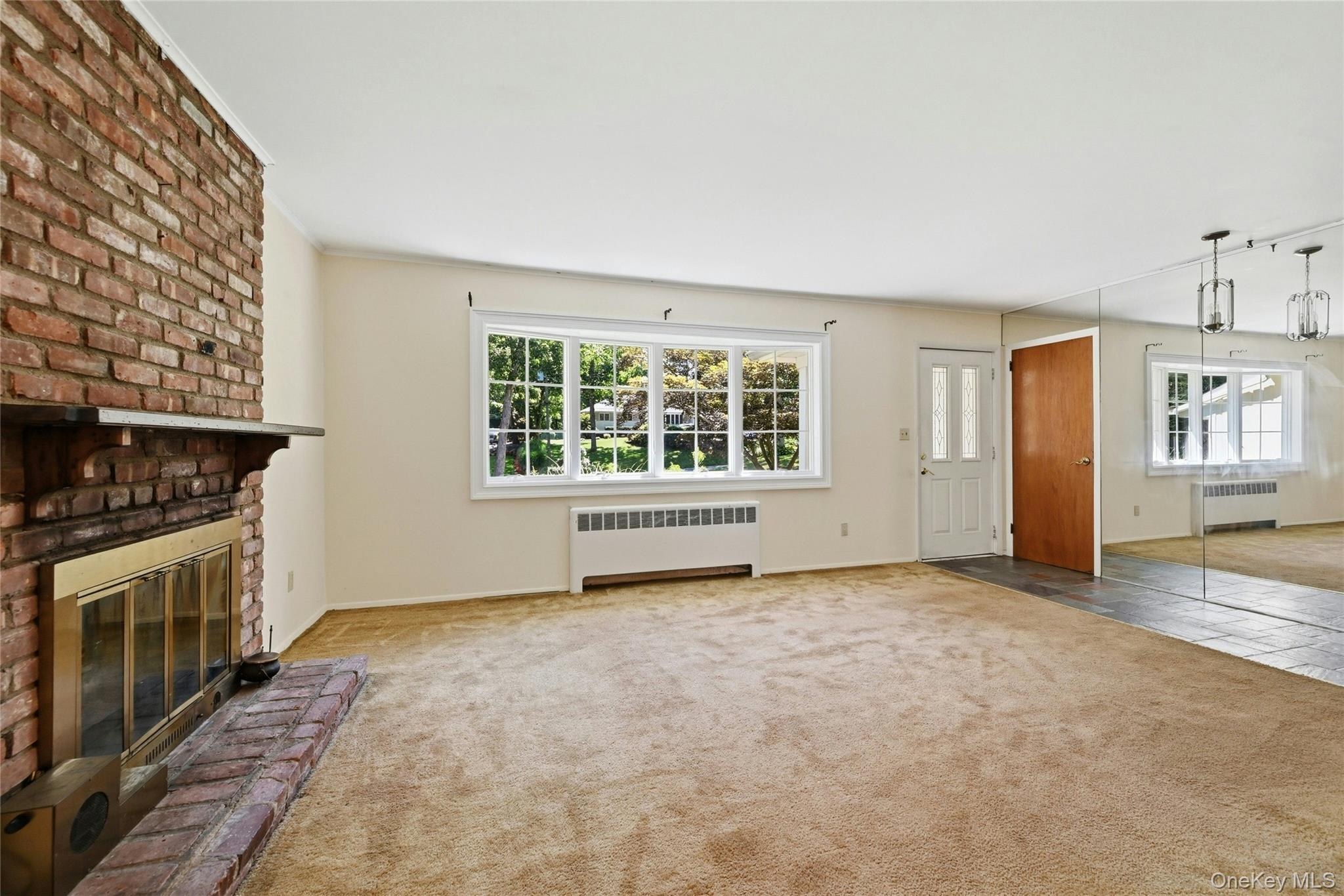 89 Burton Lane Property Photo 9