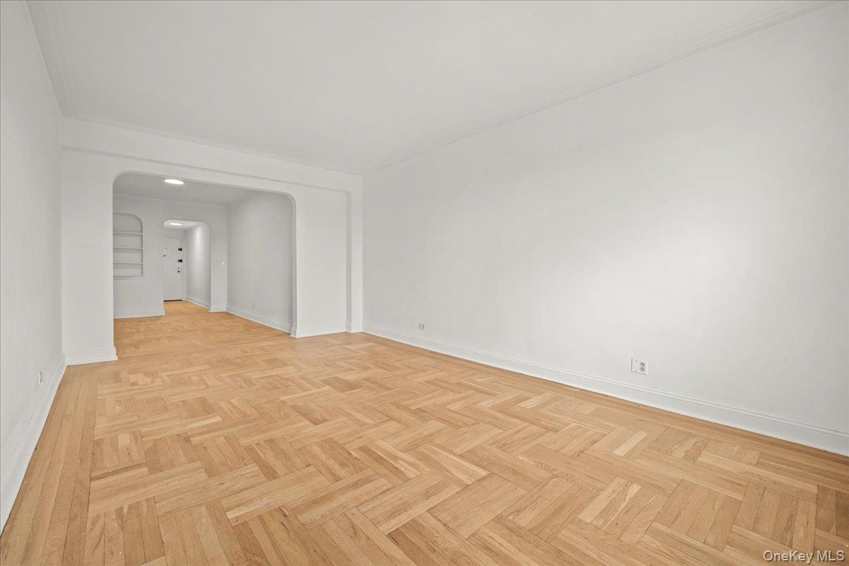 3015 Riverdale Avenue 4e Property Photo 12