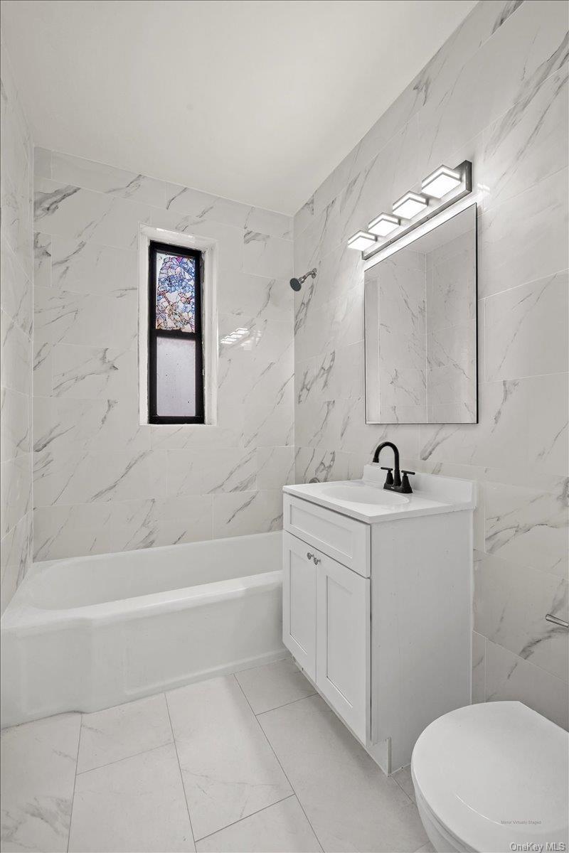 3015 Riverdale Avenue 4e Property Photo 13