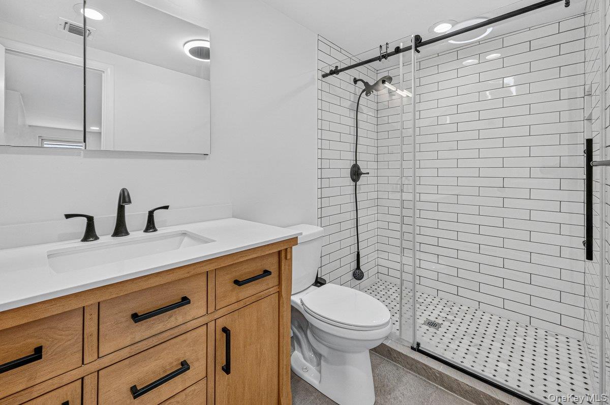 60 Lake Shore Drive Property Photo 8