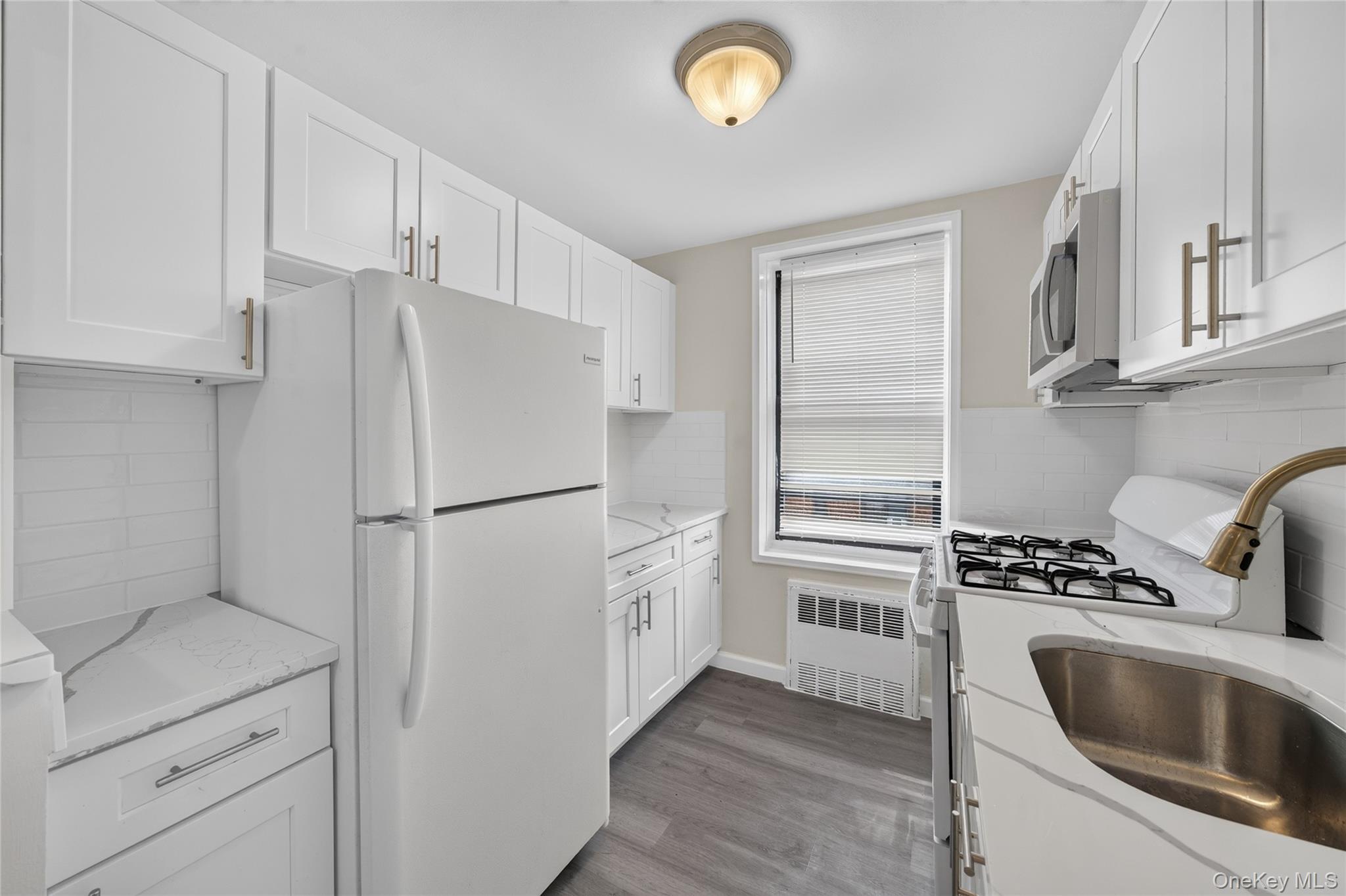 175-45 88th Avenue 6f Property Photo 27