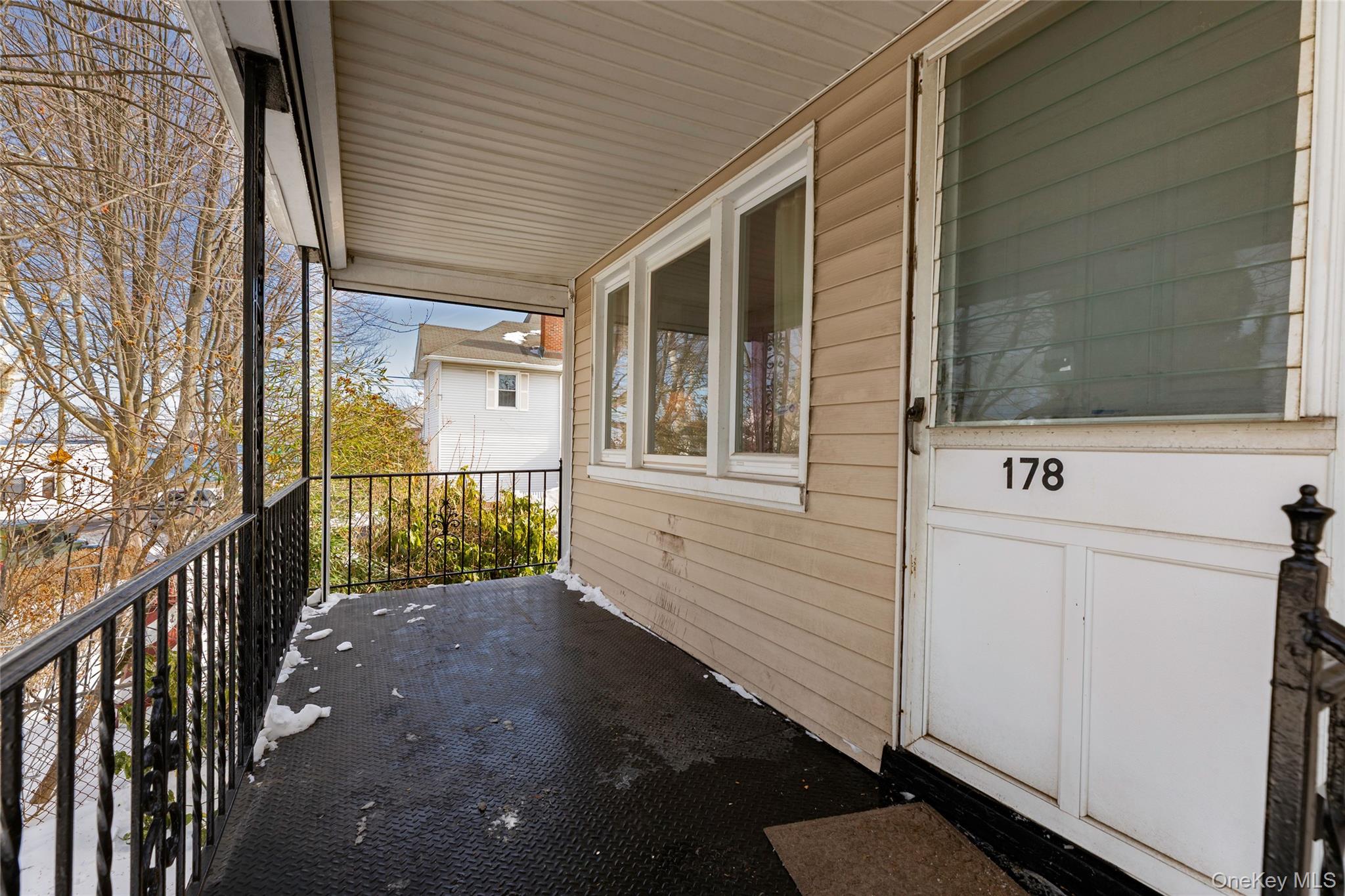 178 Beach Street Property Photo 3