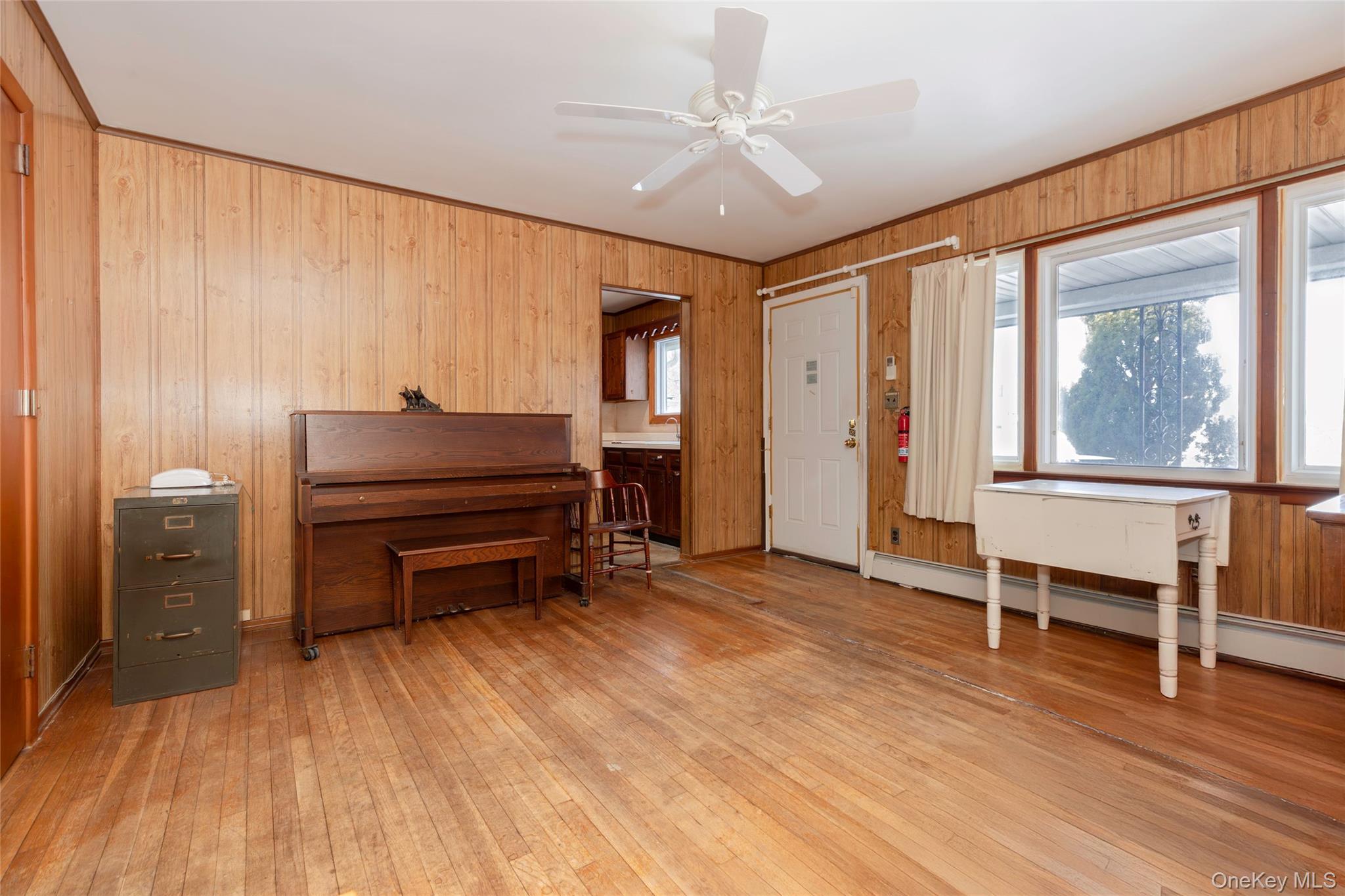 178 Beach Street Property Photo 4