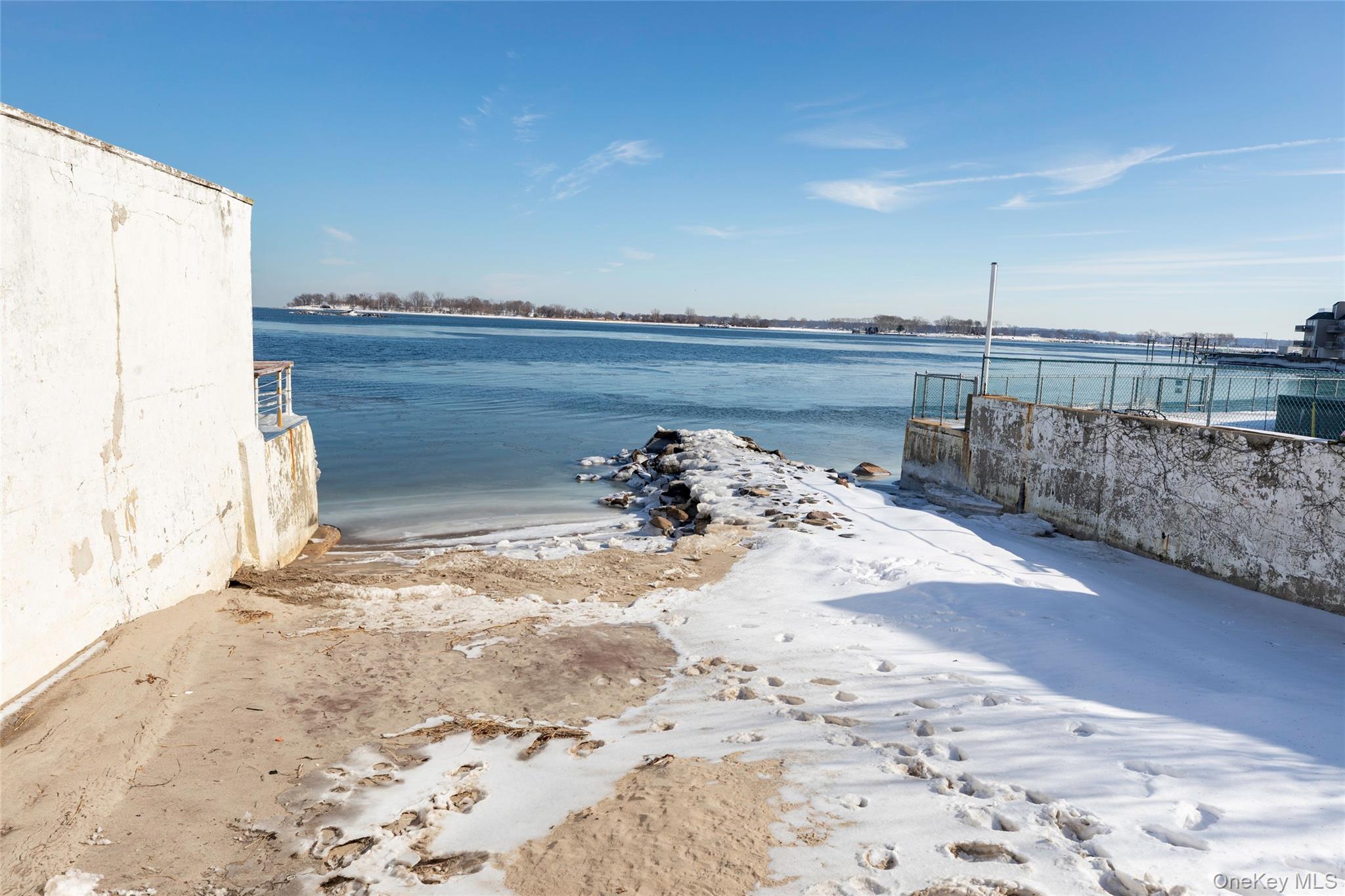 178 Beach Street Property Photo 11