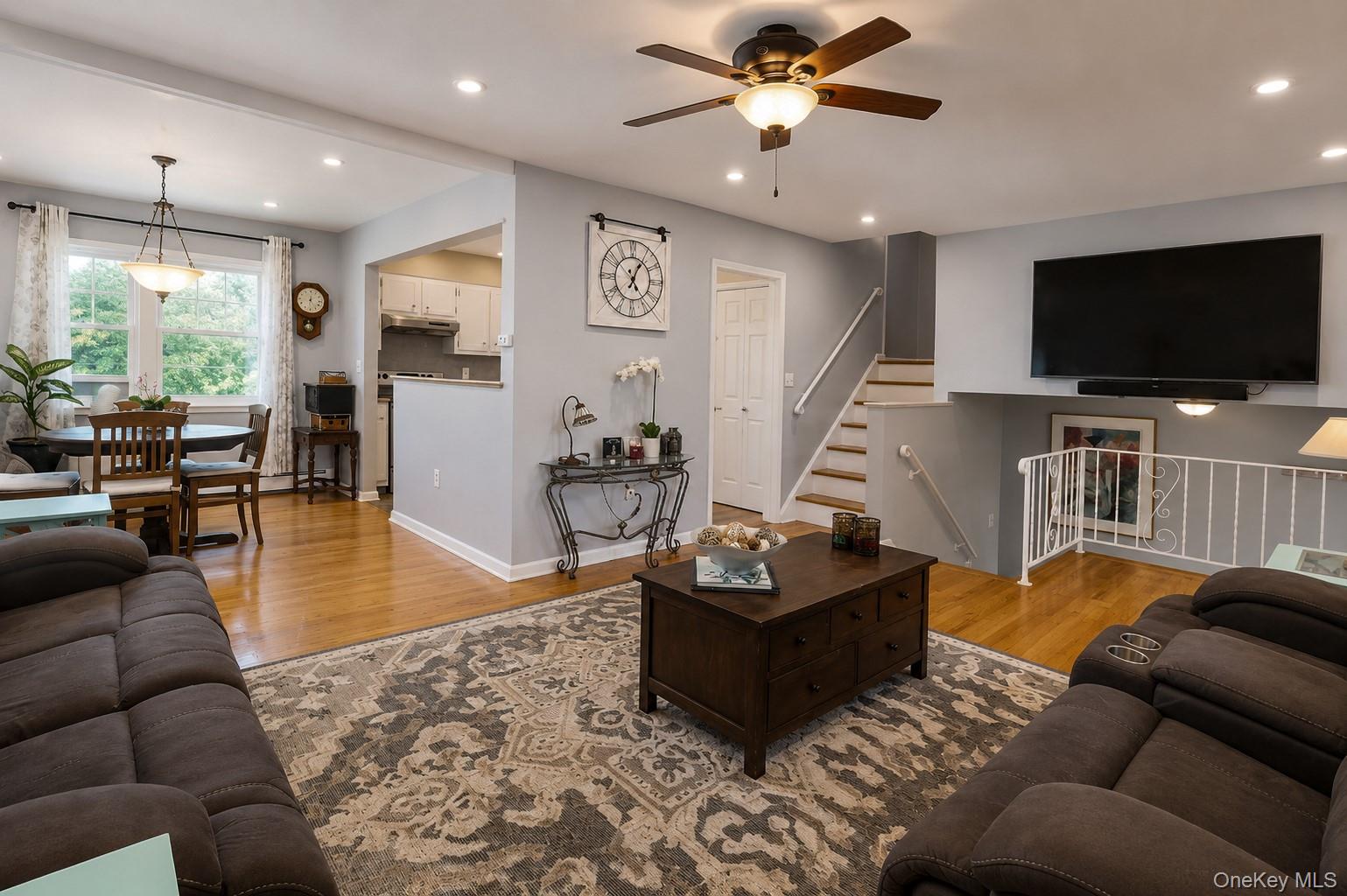 6 Elena Road Property Photo 5