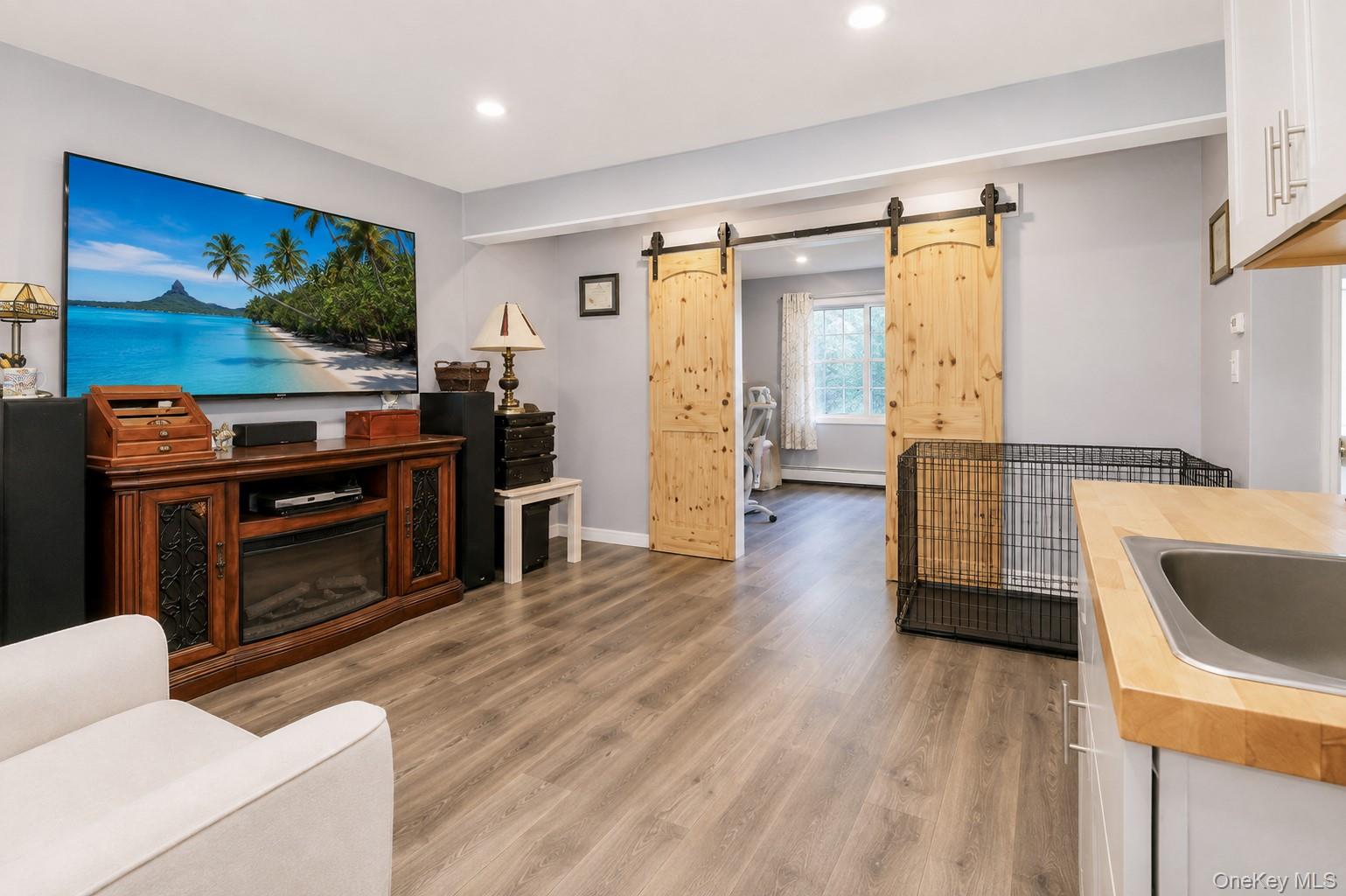 6 Elena Road Property Photo 22