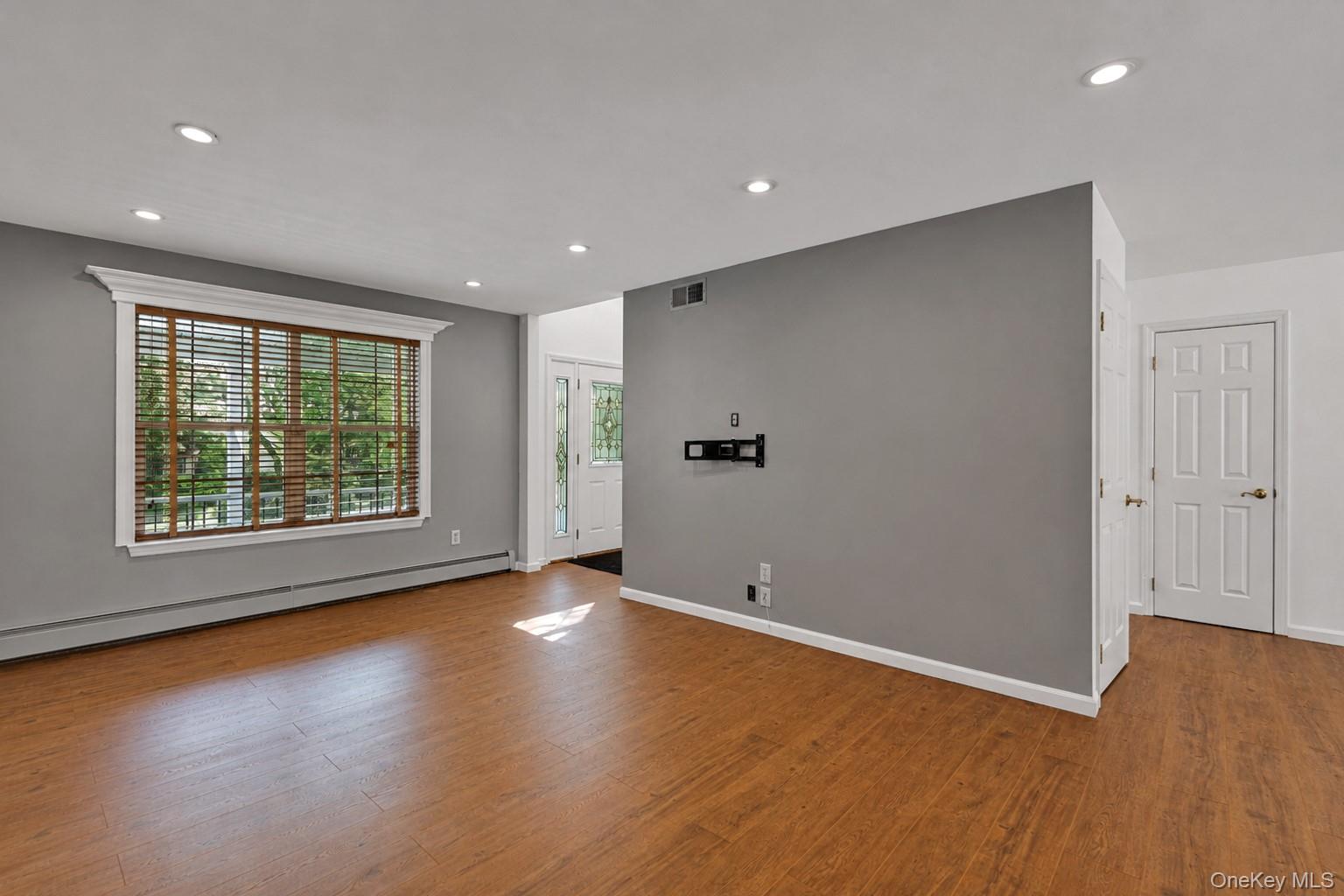 11 Oliver Street Property Photo 6