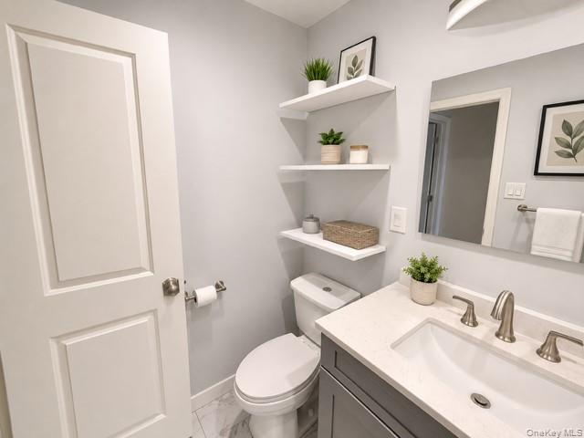 141 E Lake Boulevard H2 Property Photo 11