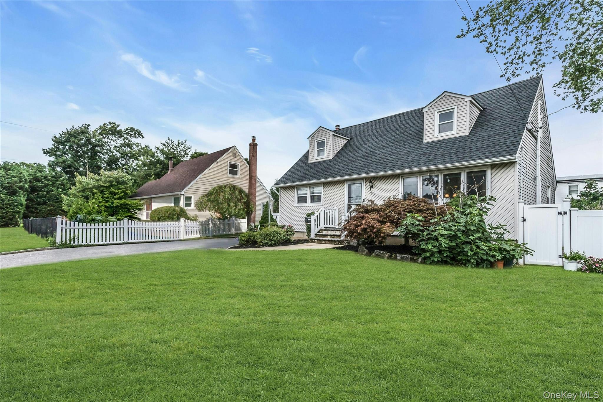 195 Nims Avenue Property Photo 1