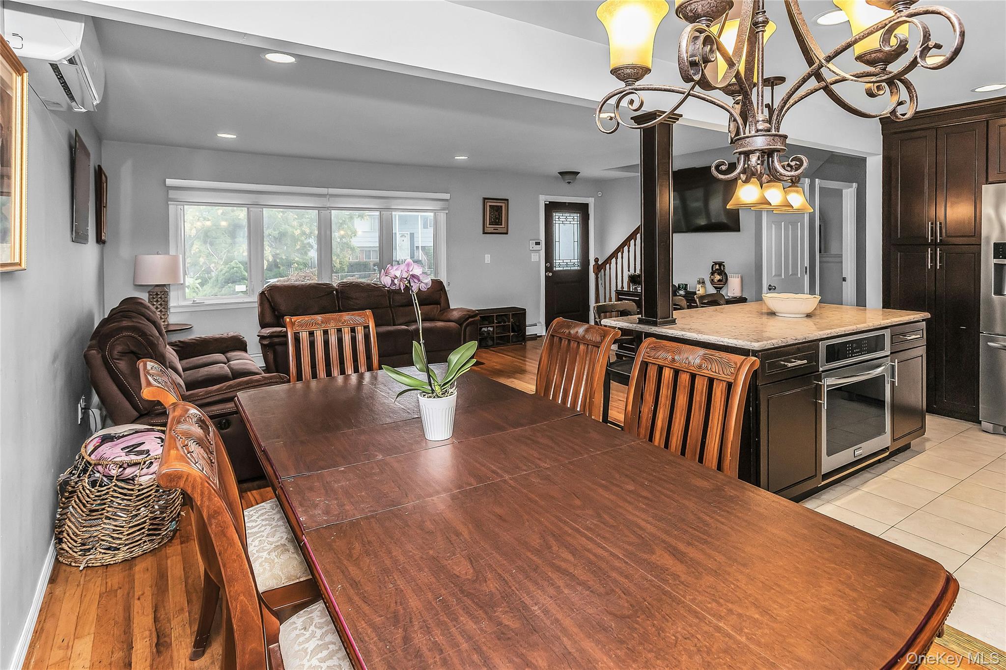 195 Nims Avenue Property Photo 8